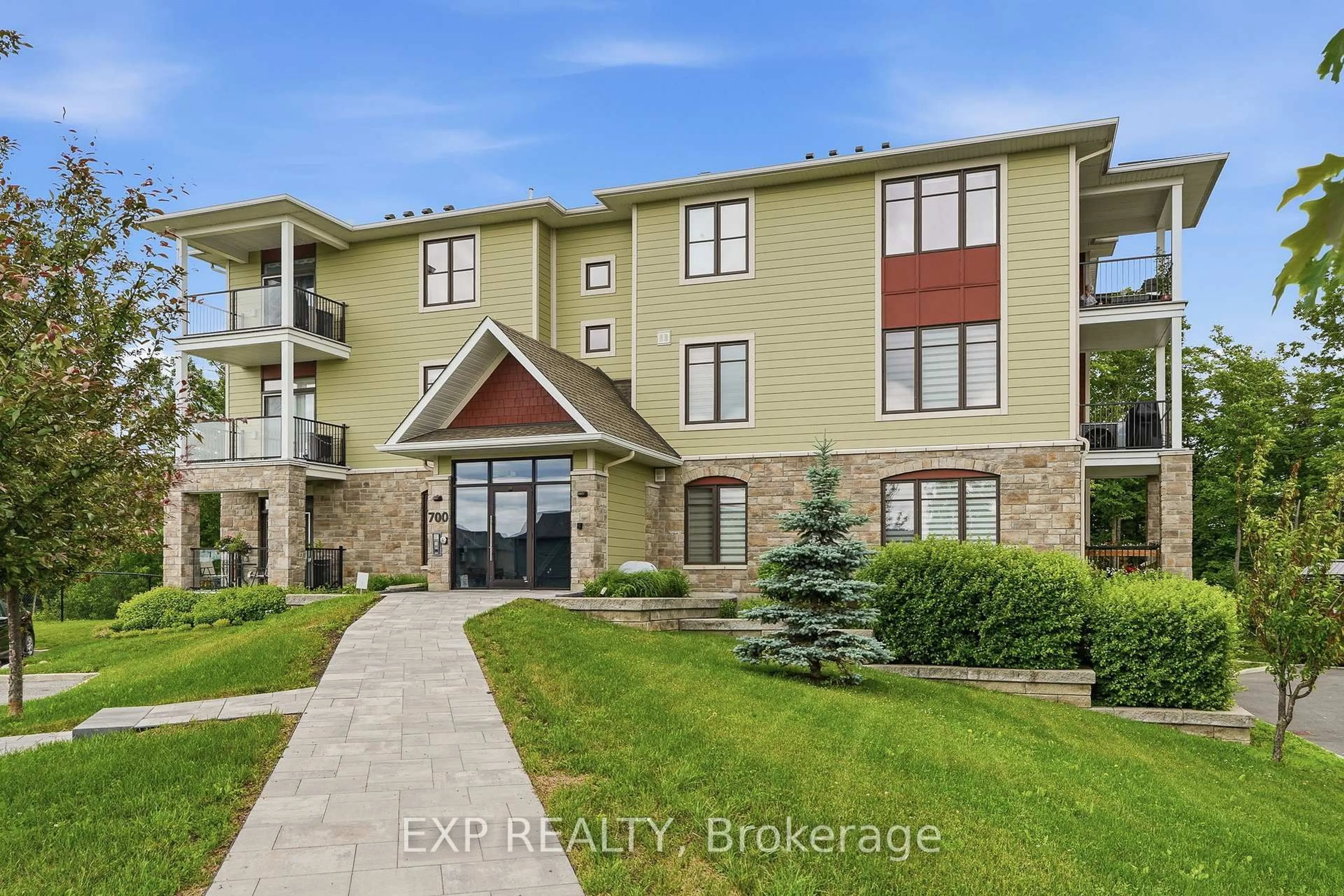 Unknown for 700 DU RIVAGE St #104, Clarence-Rockland Ontario K4K 1K4