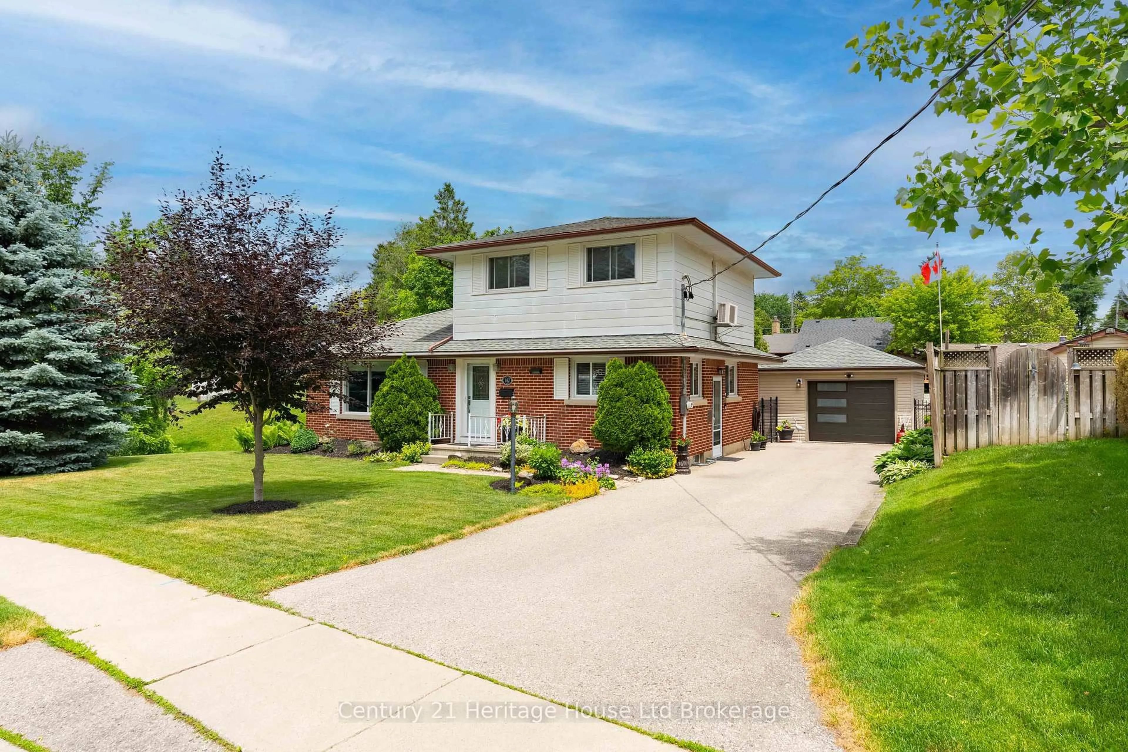 Home with brick exterior material, street for 462 Rivercrest Dr, Woodstock Ontario N4S 5W6