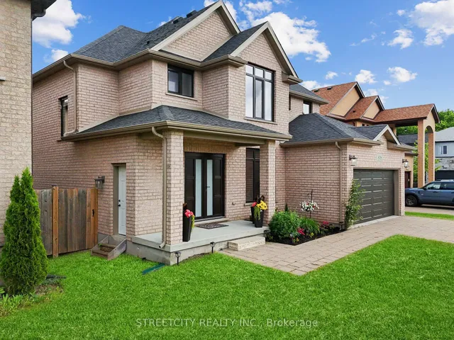 878 Zaifman Circ, London North 3