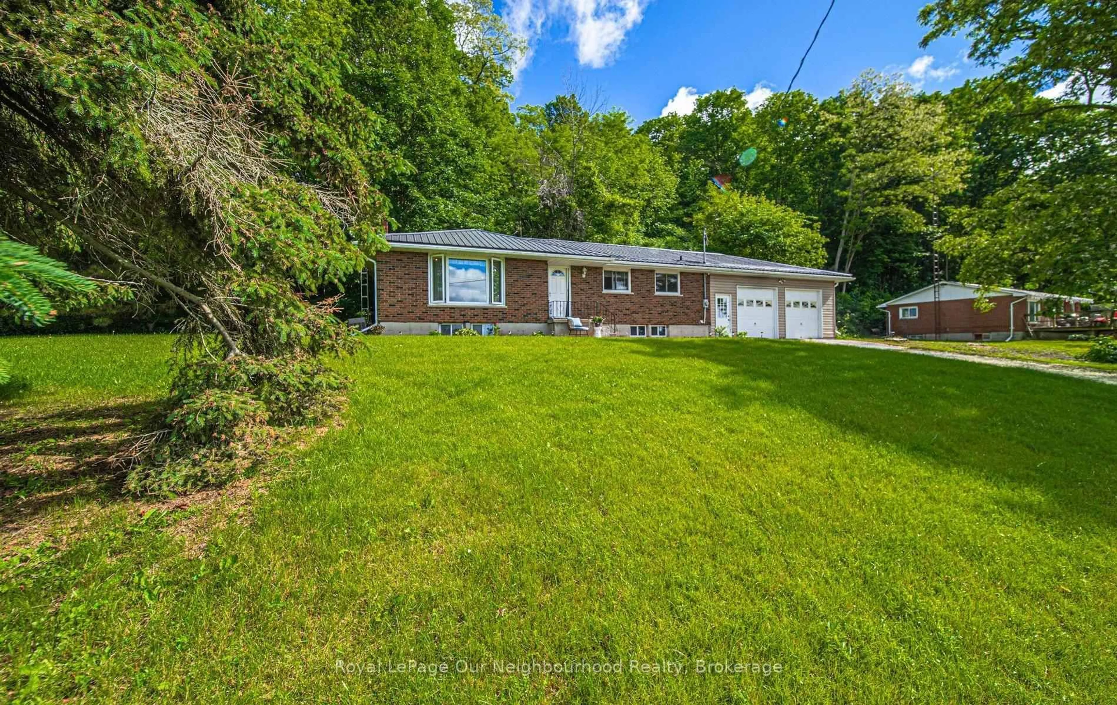 A pic from outside/outdoor area/front of a property/back of a property/a pic from drone, unknown for 120 Massey Rd, Alnwick/Haldimand Ontario K9A 4J8