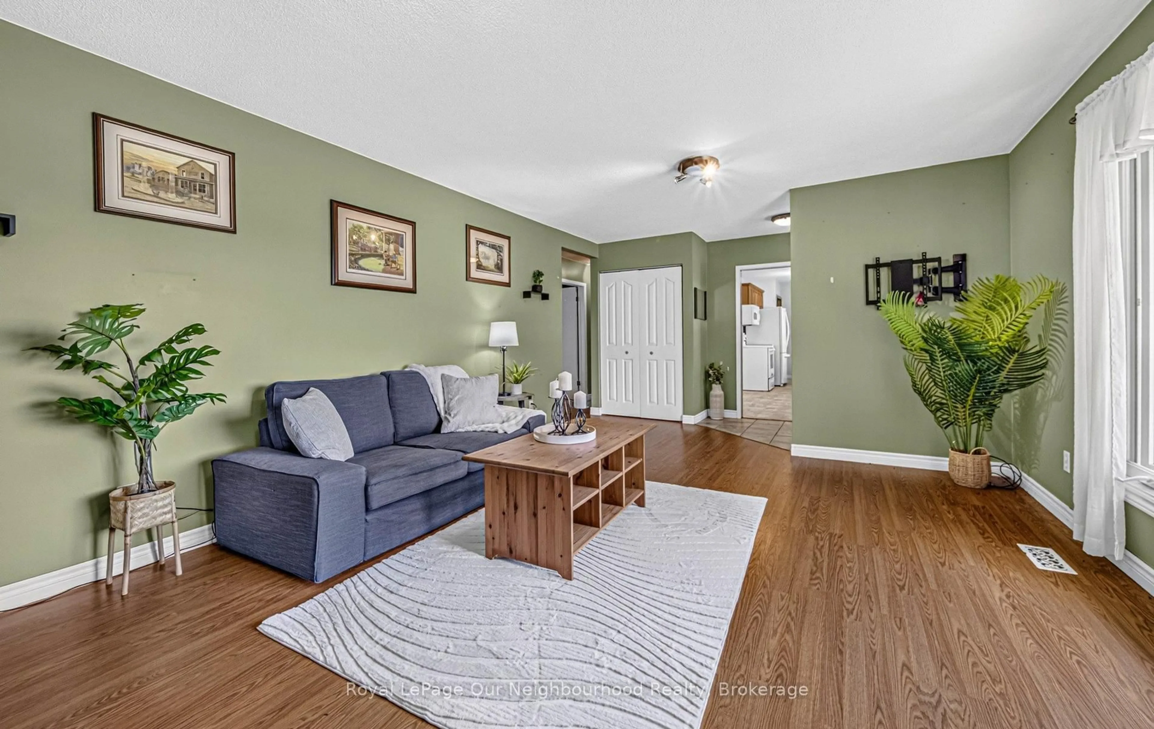 Living room with furniture, unknown for 120 Massey Rd, Alnwick/Haldimand Ontario K9A 4J8