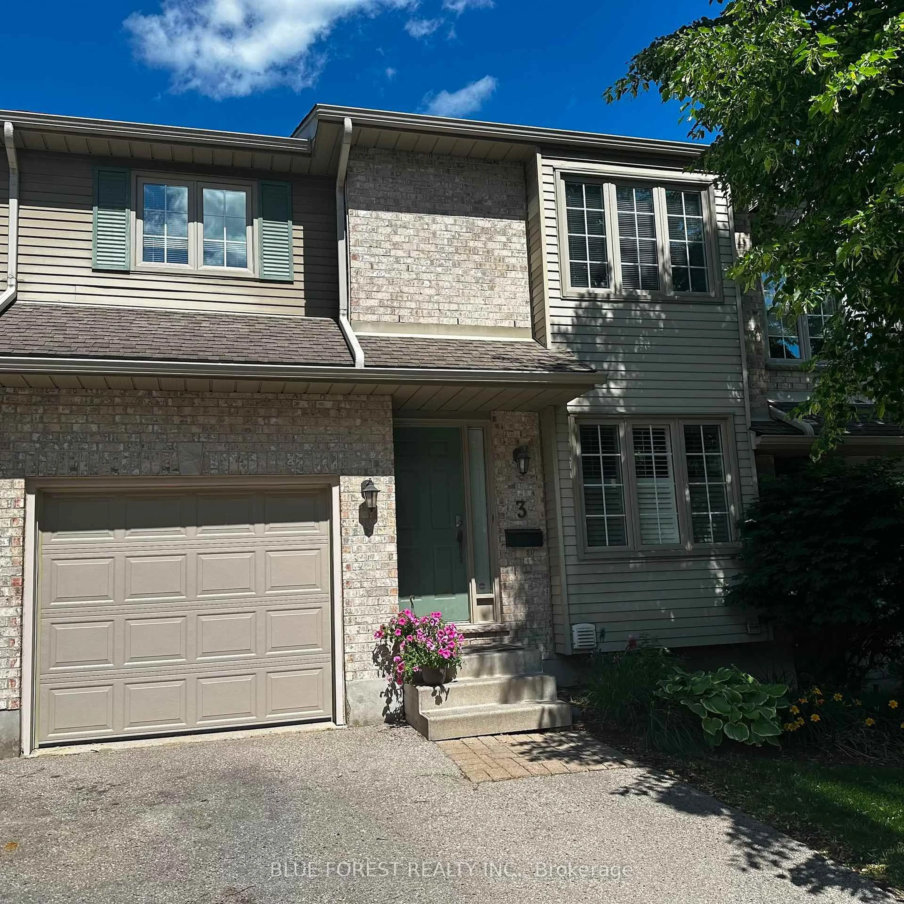 Unknown for 410 Ambleside Dr #3, London North Ontario N6G 4Y3