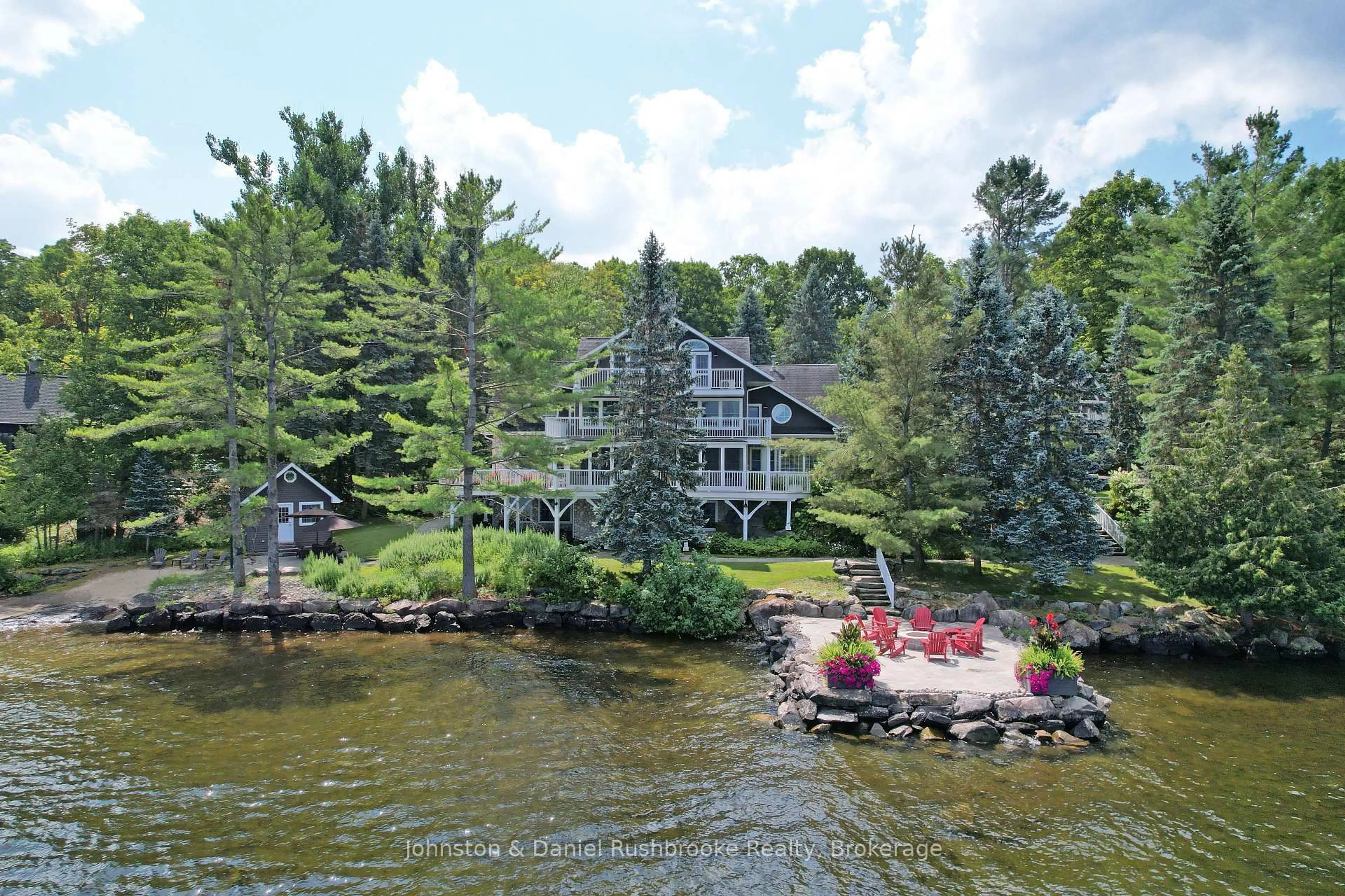 A pic from outside/outdoor area/front of a property/back of a property/a pic from drone, water/lake/river/ocean view for 1167 Armstrong Point Rd #9, Muskoka Lakes Ontario P0B 1J0