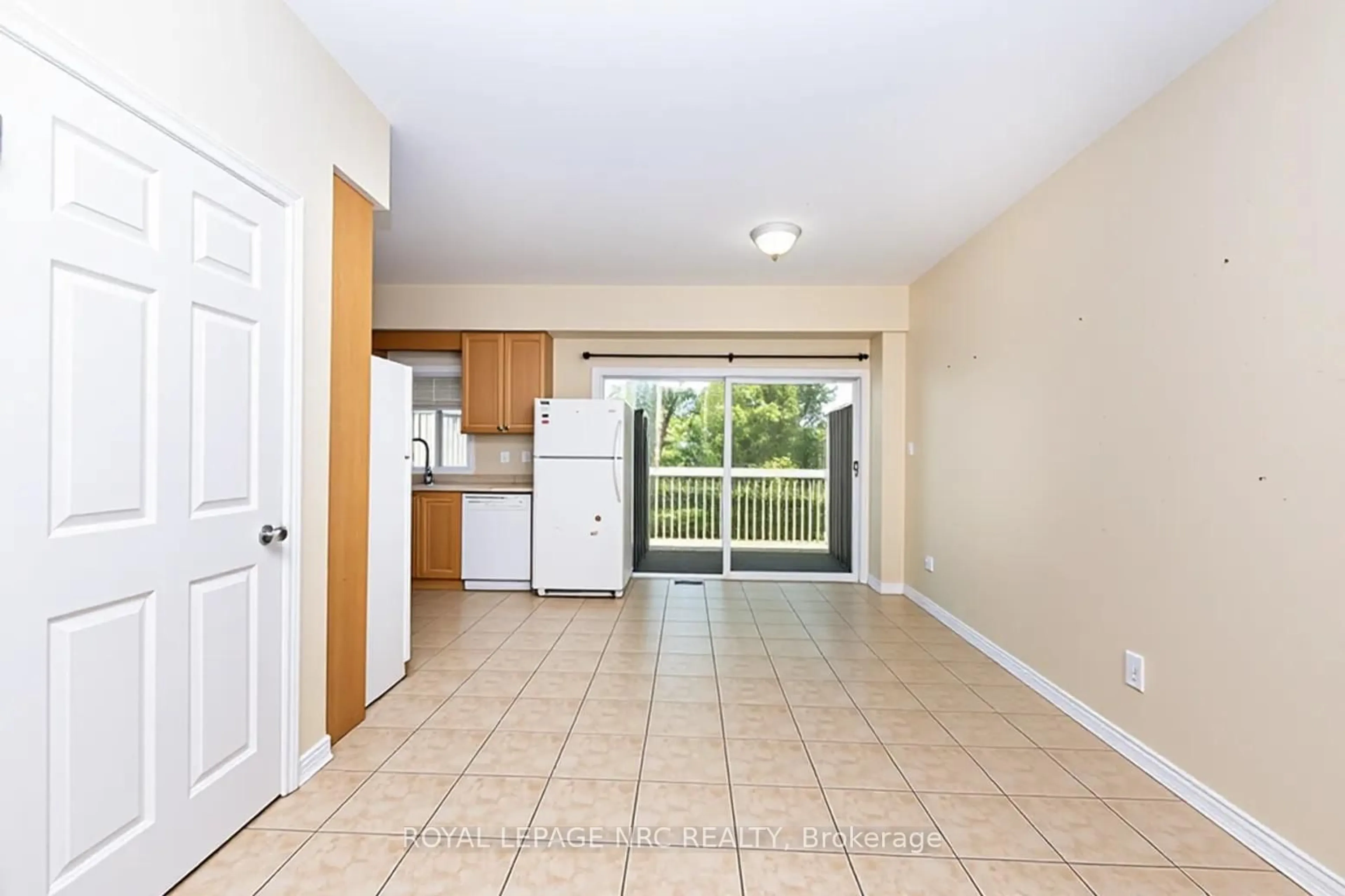 Unknown for 34 Chloe St, St. Catharines Ontario L2P 0A5