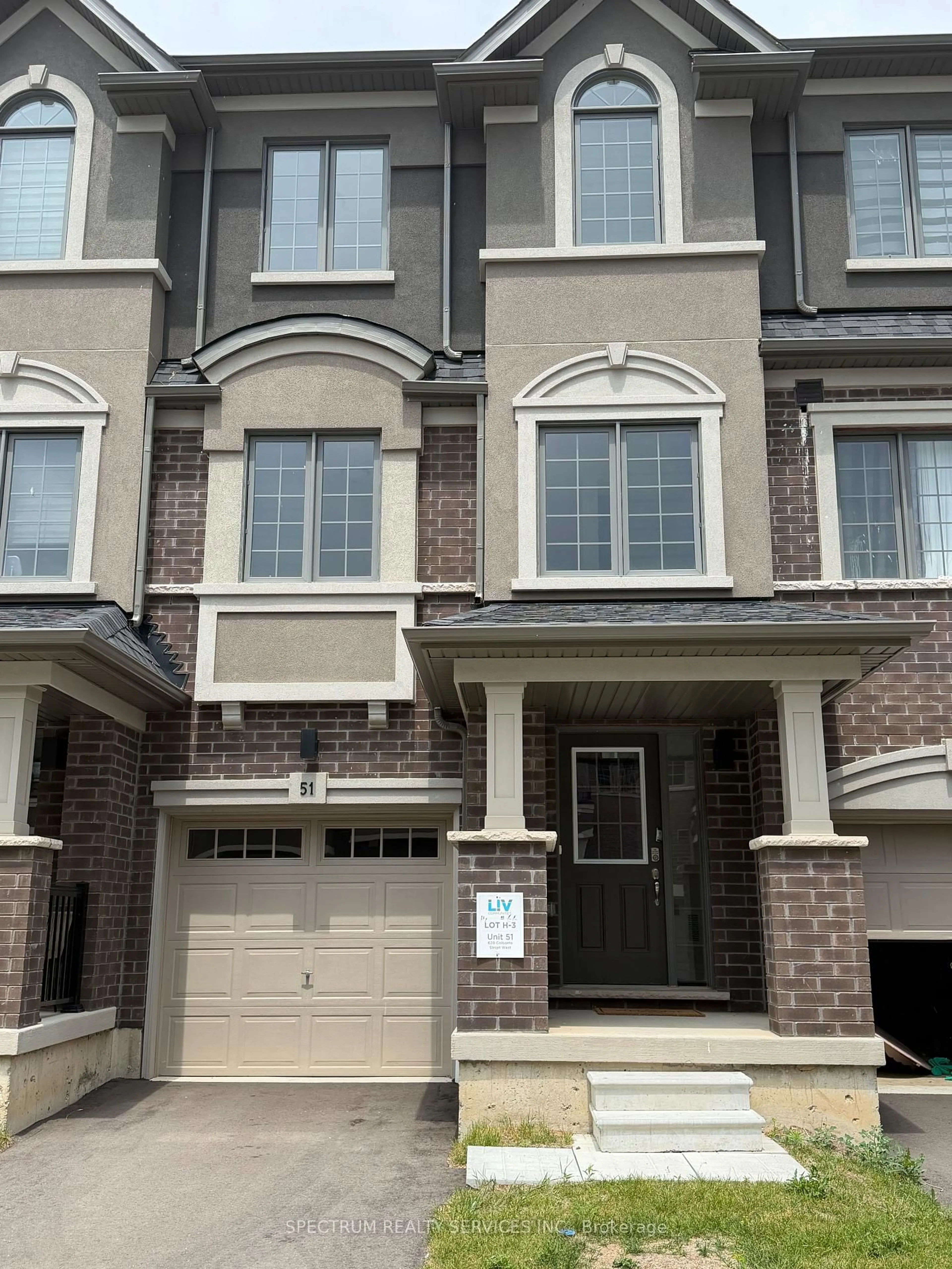 Home with brick exterior material, street for 620 Colborne St #51, Brantford Ontario N3T 0Y1
