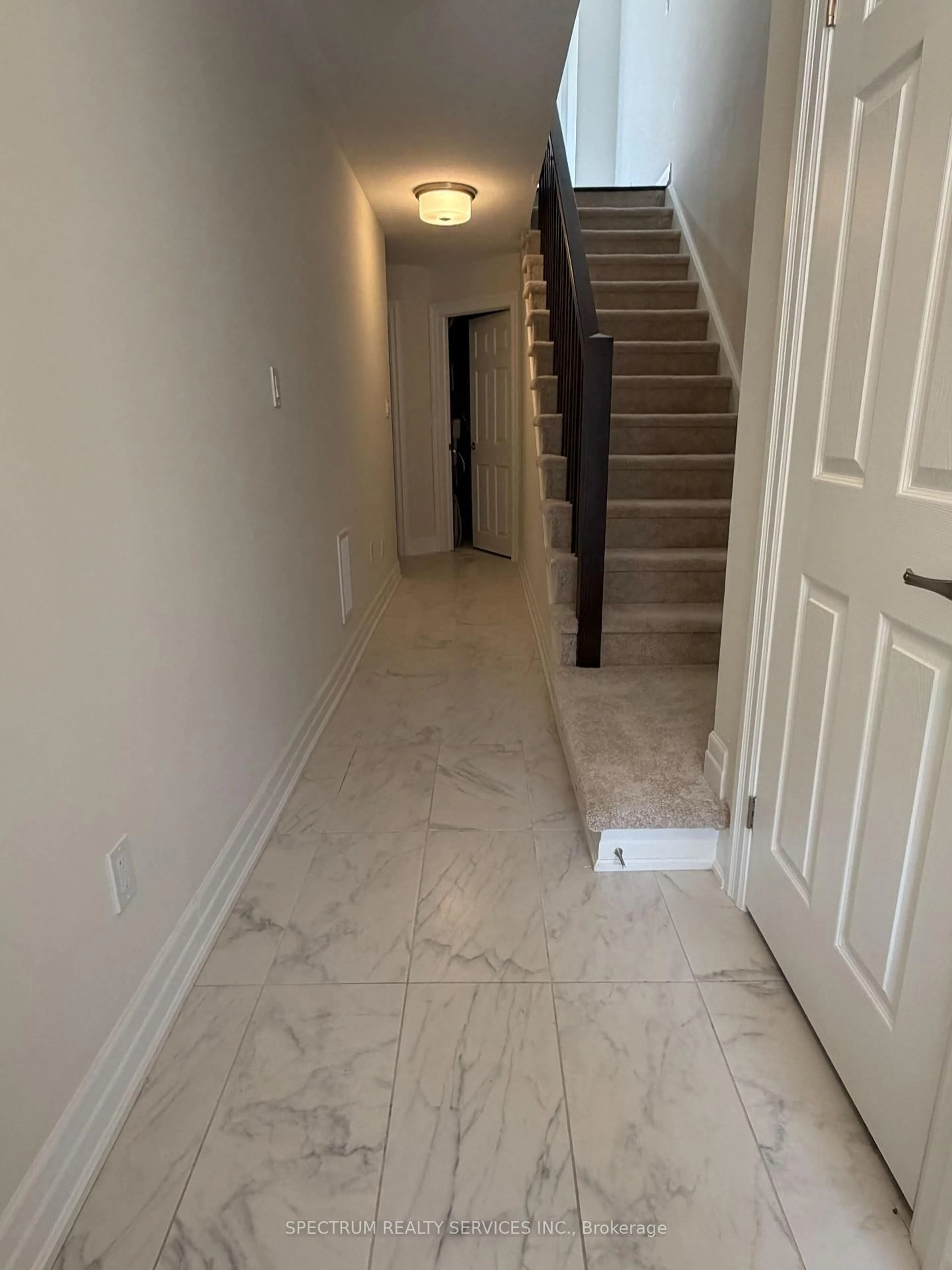 Unknown for 620 Colborne St #51, Brantford Ontario N3T 0Y1