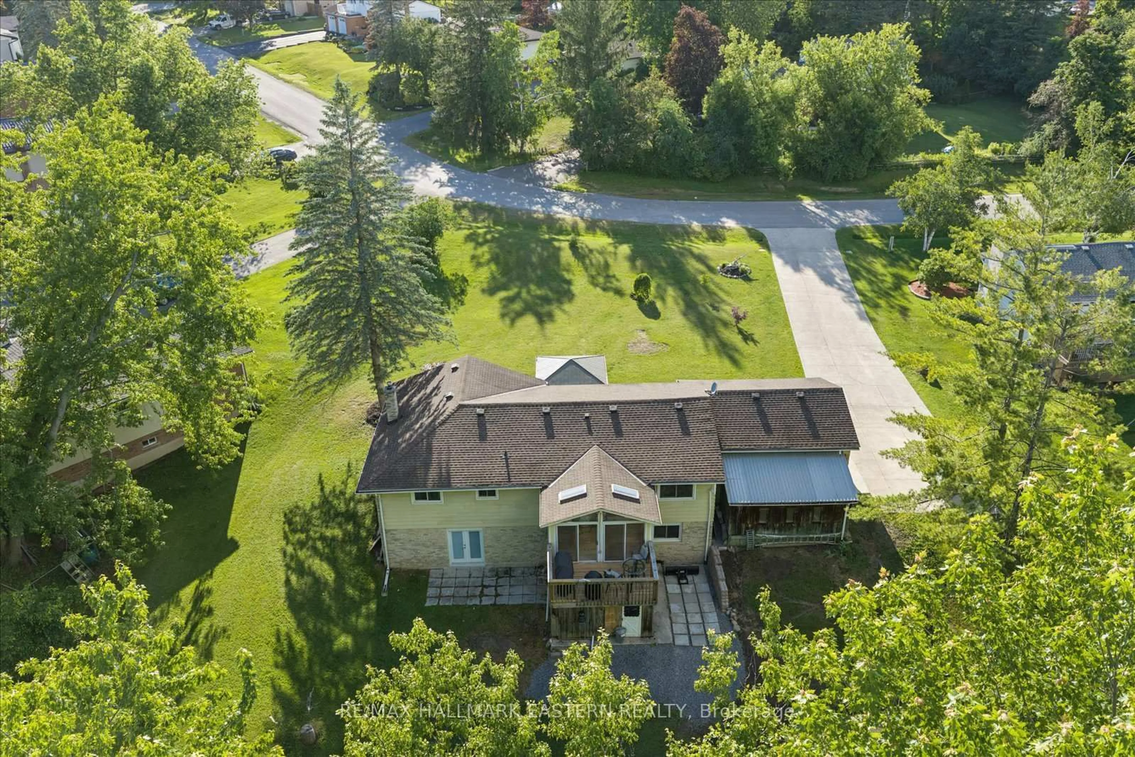 A pic from outside/outdoor area/front of a property/back of a property/a pic from drone, street for 59 Crystal Springs Dr, Otonabee-South Monaghan Ontario K9J 6Y3