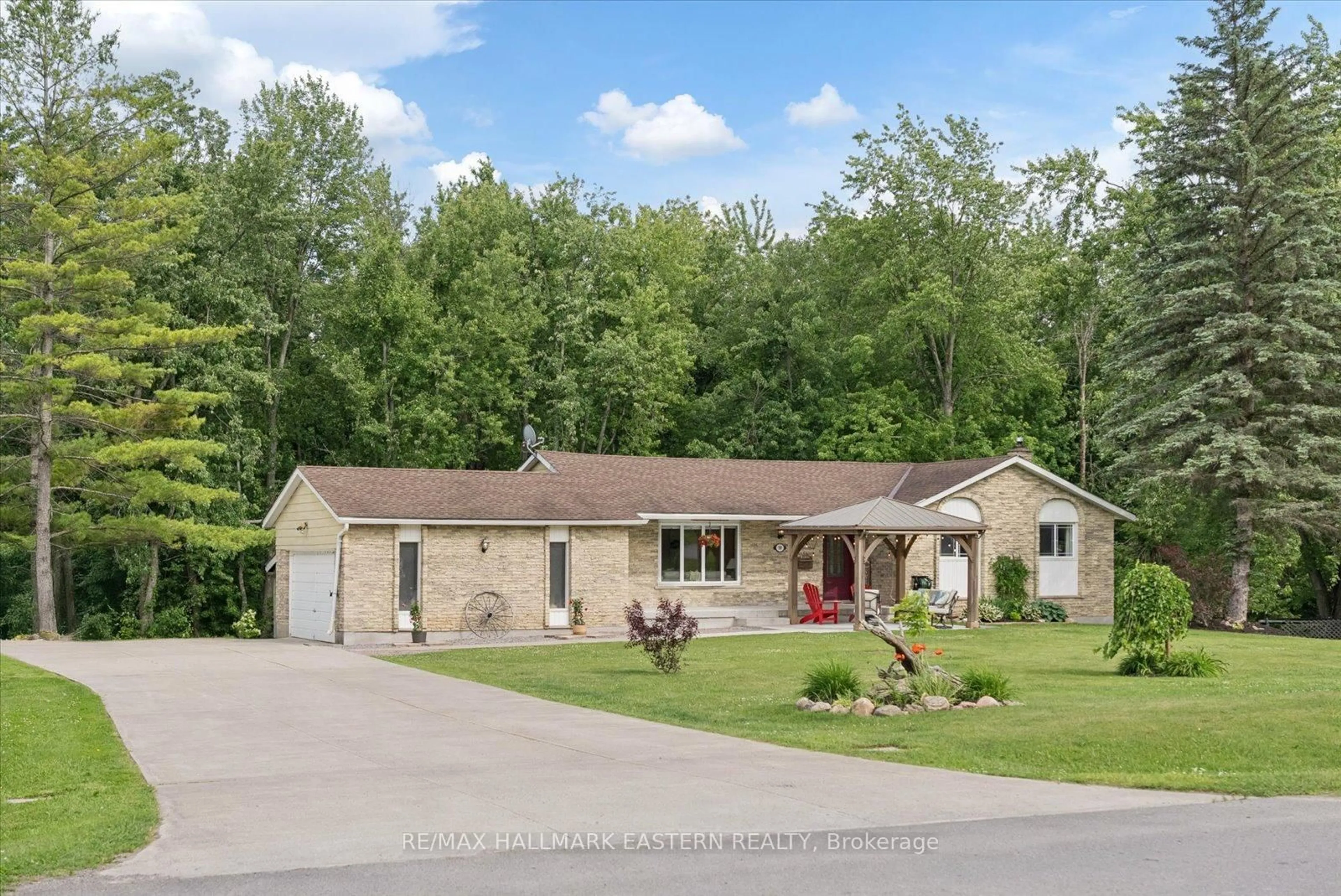 A pic from outside/outdoor area/front of a property/back of a property/a pic from drone, street for 59 Crystal Springs Dr, Otonabee-South Monaghan Ontario K9J 6Y3