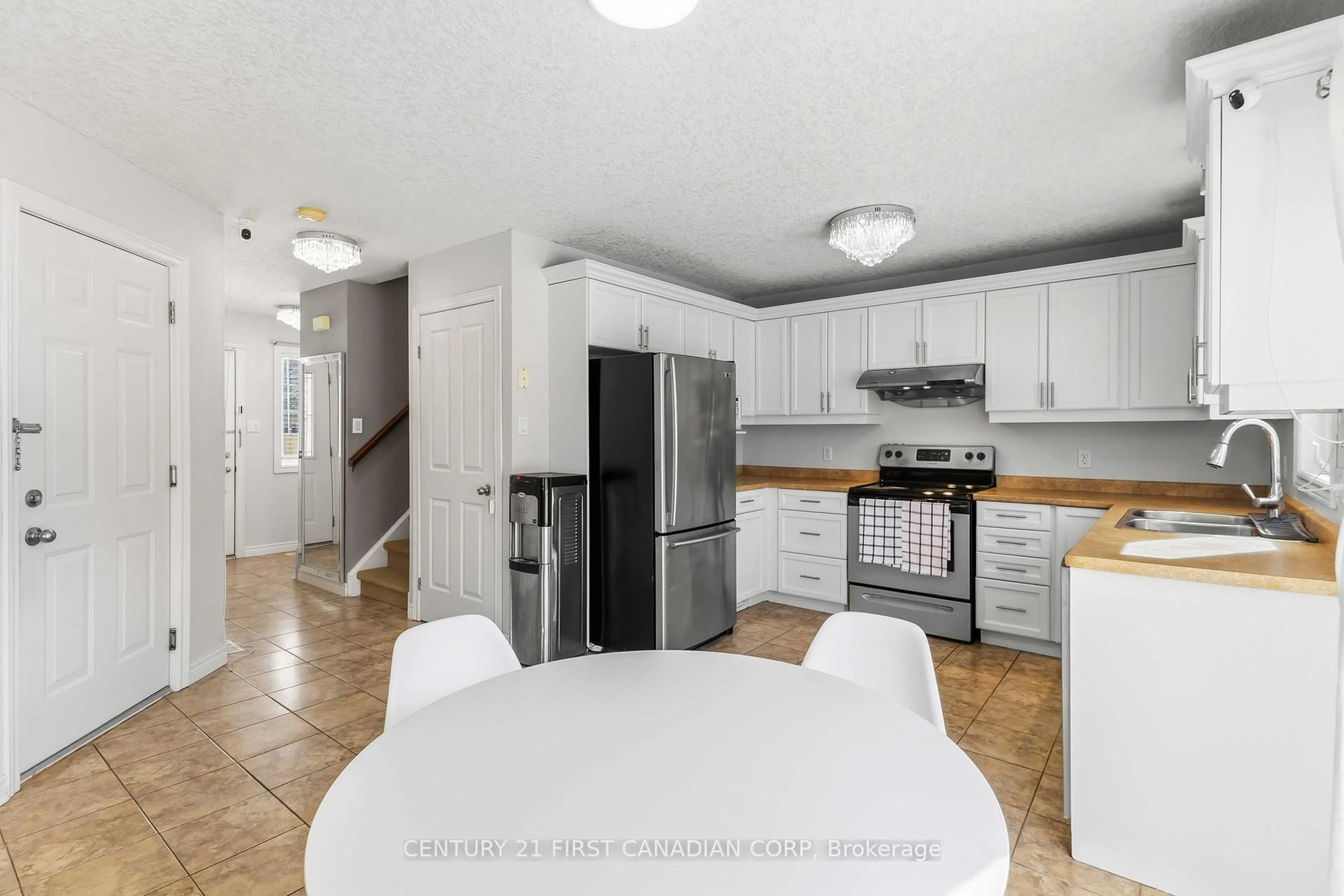 Unknown for 1678 BLACKMAPLE Cres, London East Ontario N5Y 6L6