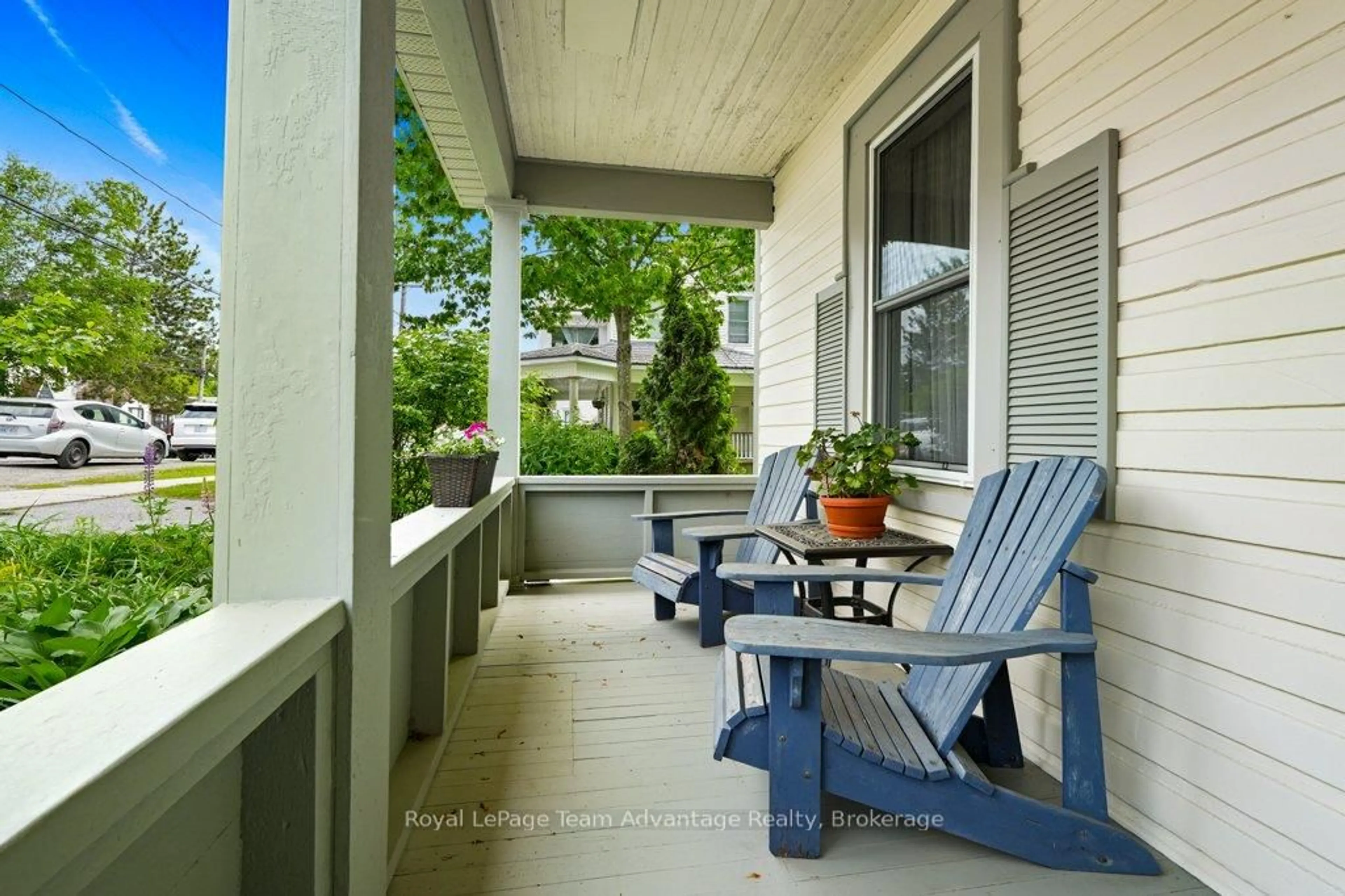 Patio, street for 35 William St, Parry Sound Ontario P2A 1V2