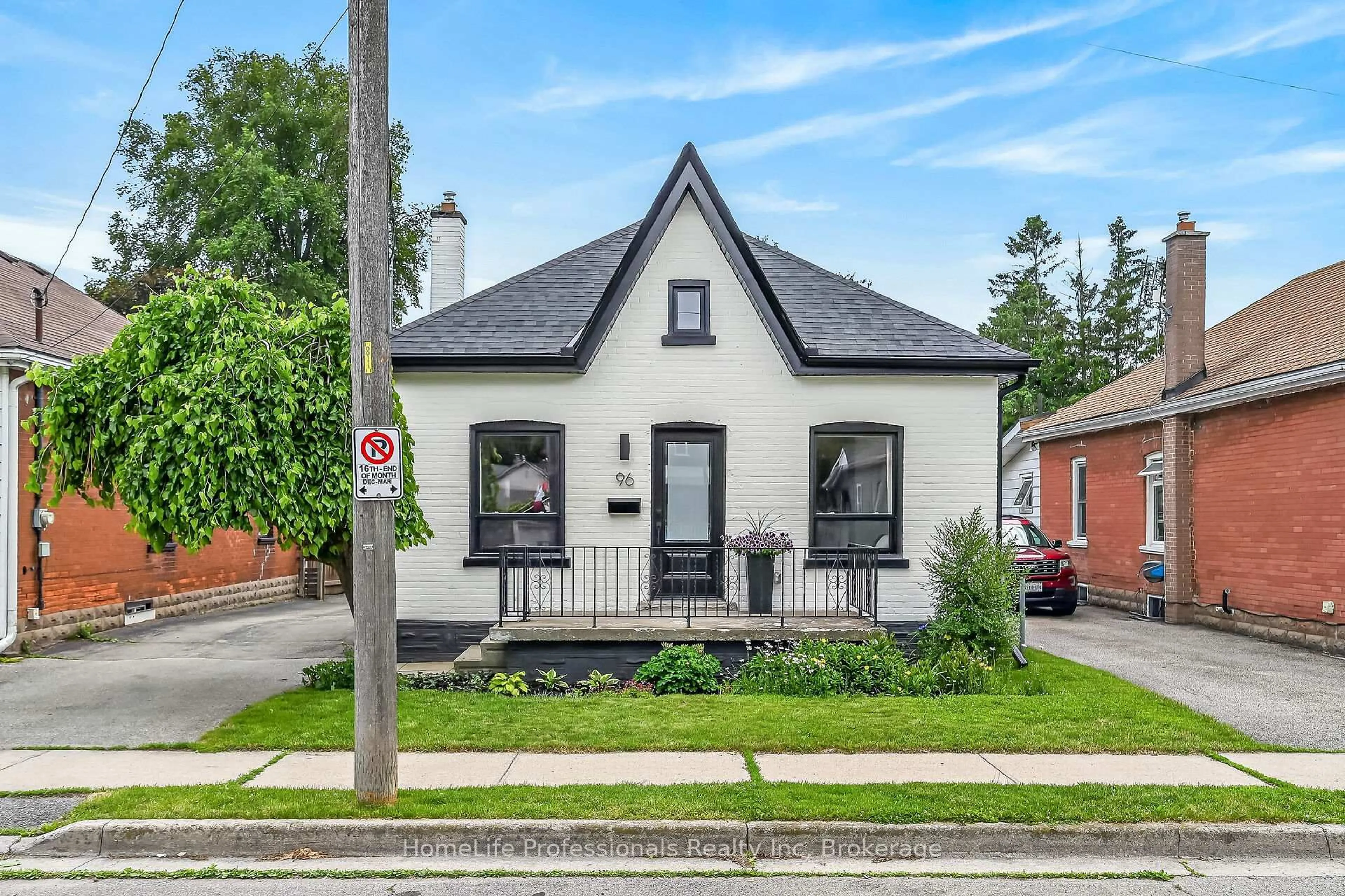 Home with brick exterior material, street for 96 Aberdeen Ave, Brantford Ontario N3S 1S3