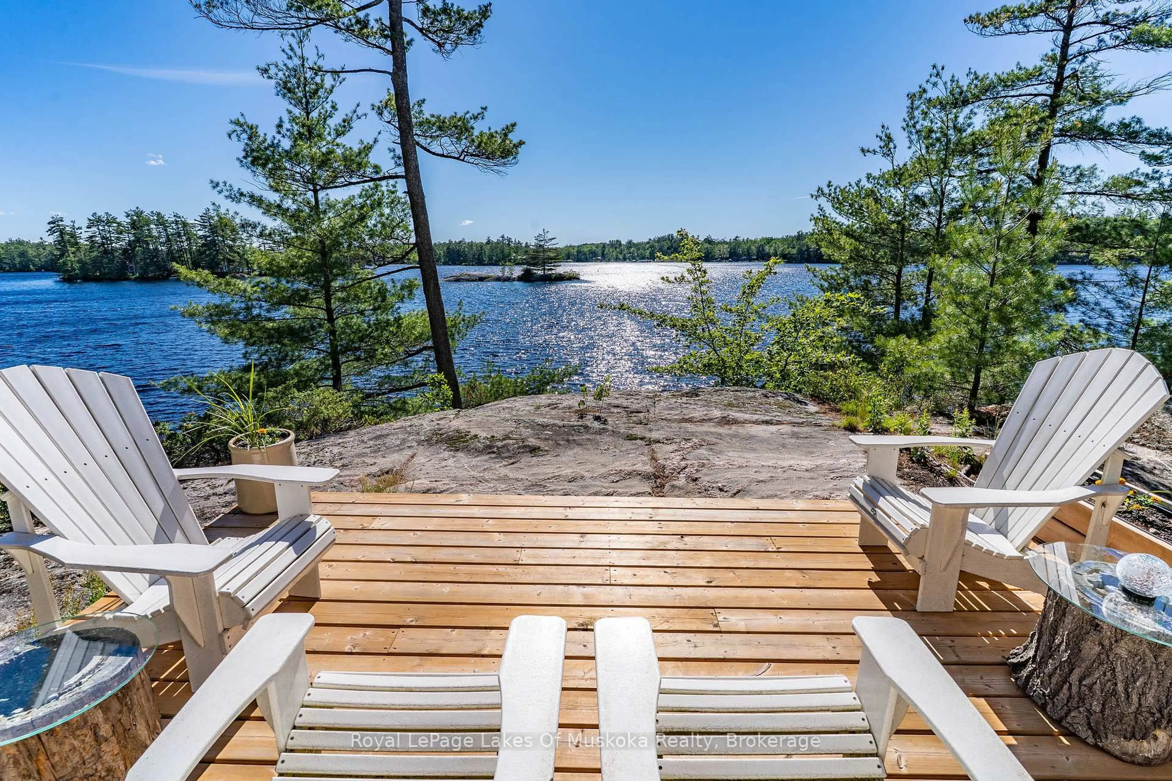 Patio, water/lake/river/ocean view for 1 Island 9KL (1 Chief Island), Gravenhurst Ontario P0E 1G0