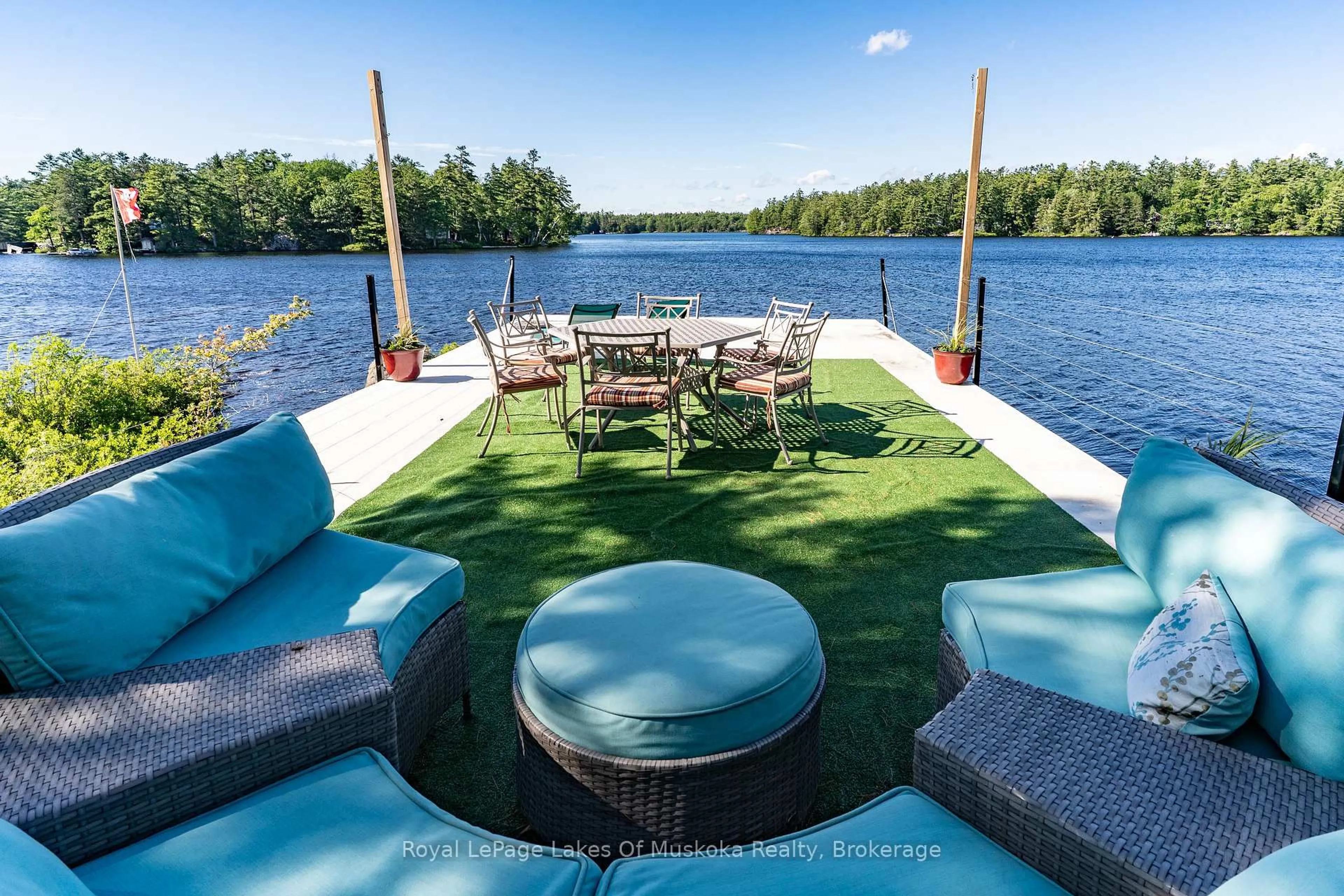 Patio, water/lake/river/ocean view for 1 Island 9KL (1 Chief Island), Gravenhurst Ontario P0E 1G0