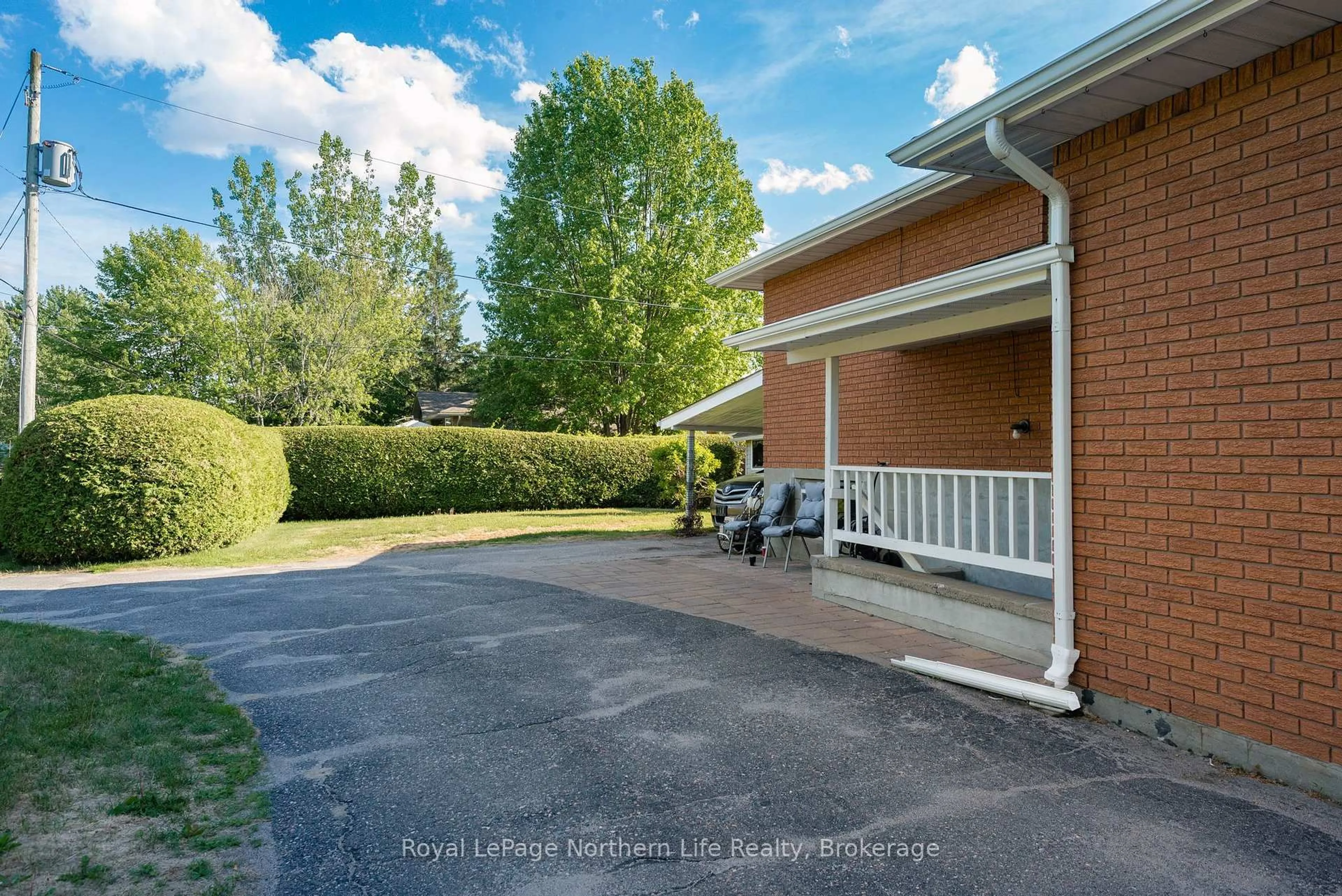 Patio, street for 132 Levis St, West Nipissing Ontario P2B 3E3