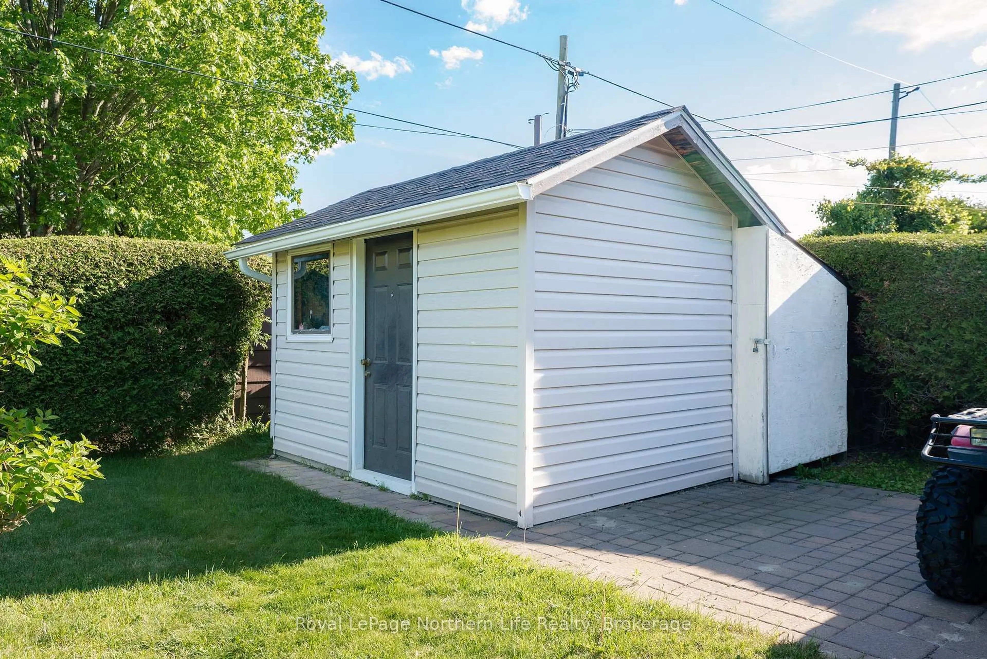 Shed for 132 Levis St, West Nipissing Ontario P2B 3E3
