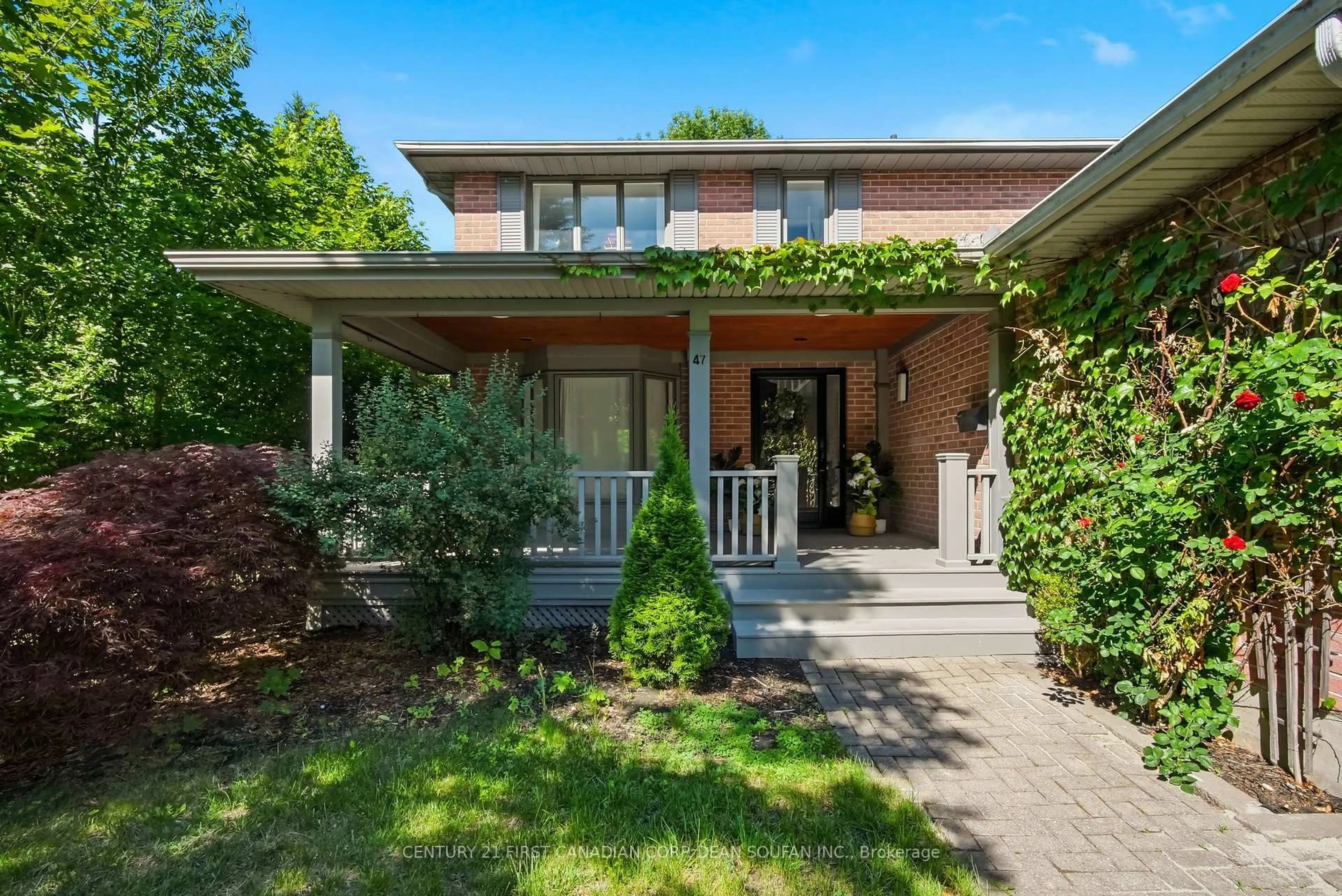 Home with brick exterior material, street for 47 Walmer Gdns, London North Ontario N6G 4H5