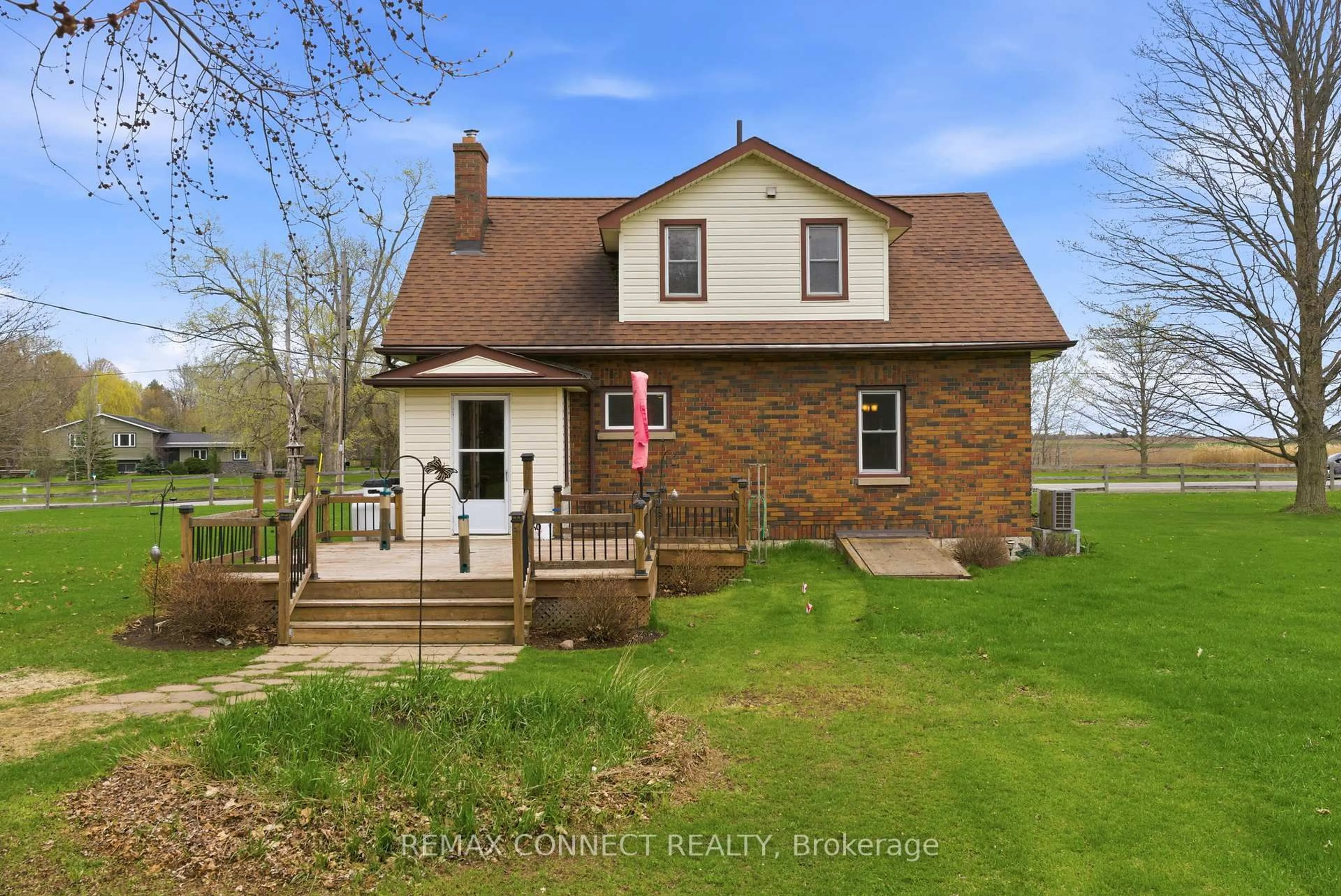 A pic from outside/outdoor area/front of a property/back of a property/a pic from drone, unknown for 5868 County 65 Rd, Port Hope Ontario L1A 3V5