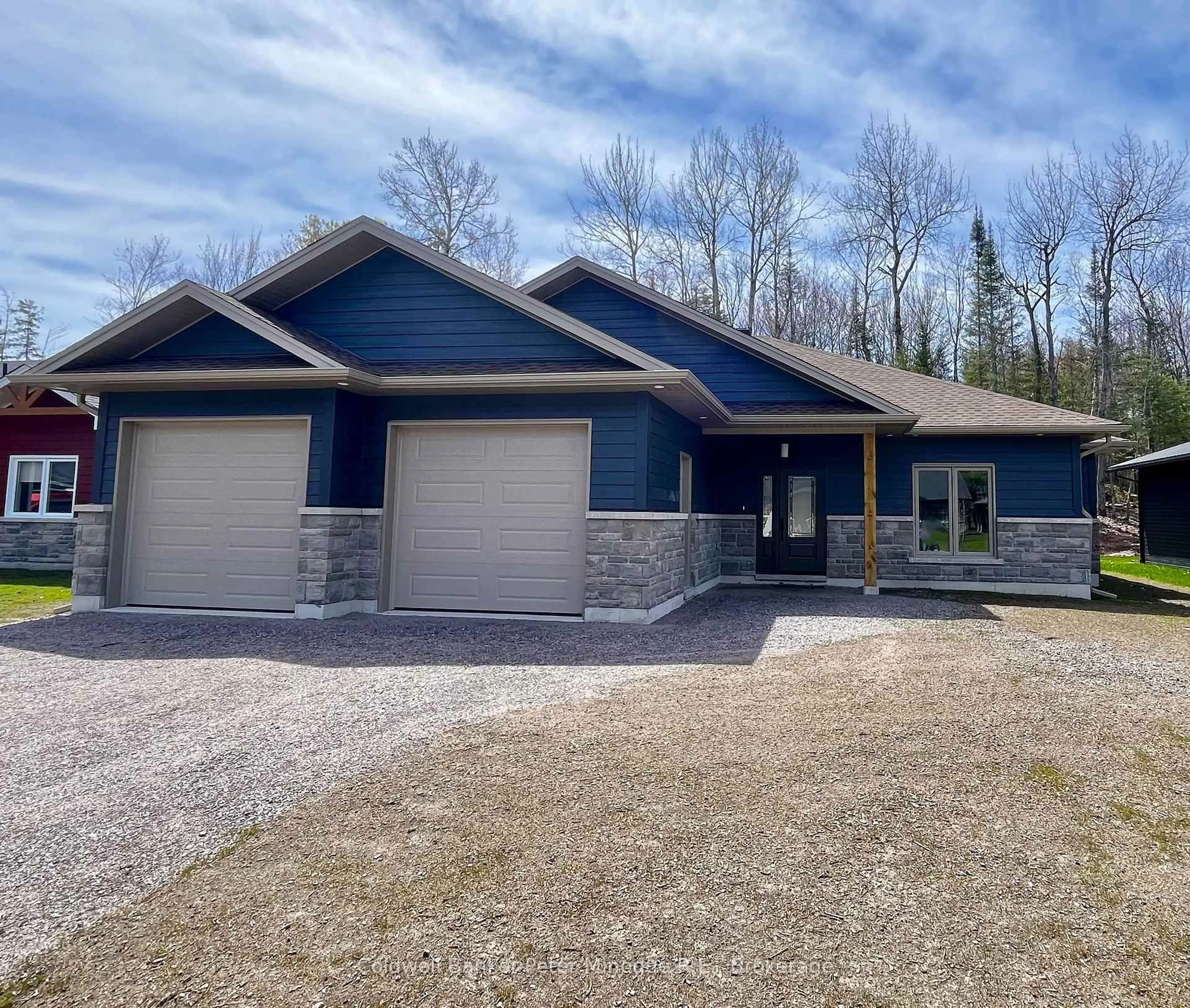 Home with vinyl exterior material, building for 26 Masson Lane, Callander Ontario P0H 1H0