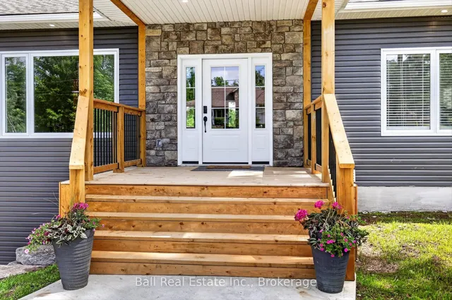 53 Sumcot Dr, Trent Lakes 3