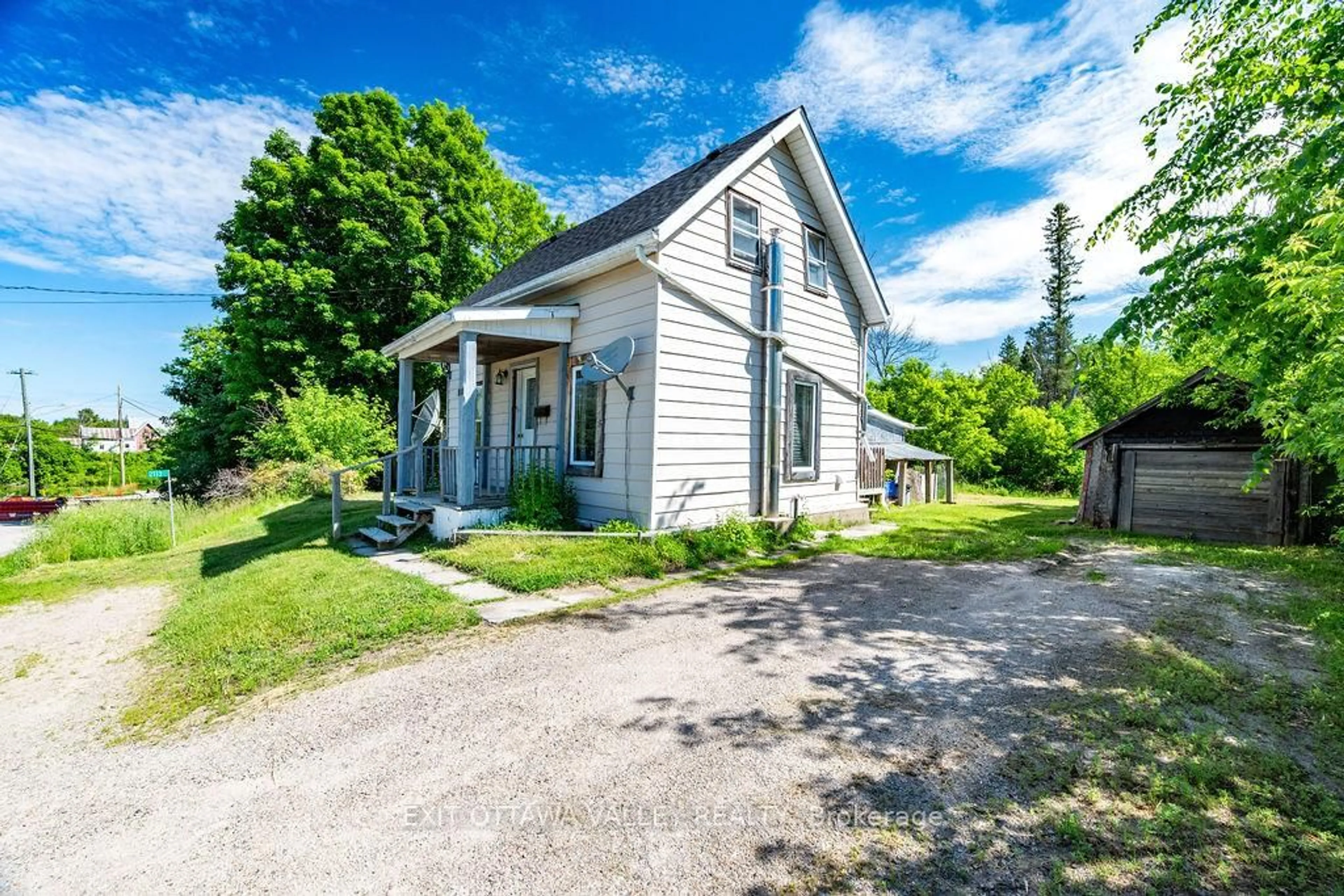 A pic from outside/outdoor area/front of a property/back of a property/a pic from drone, street for 2113 Foresters Falls Rd, Foresters Falls Ontario K0J 1V0