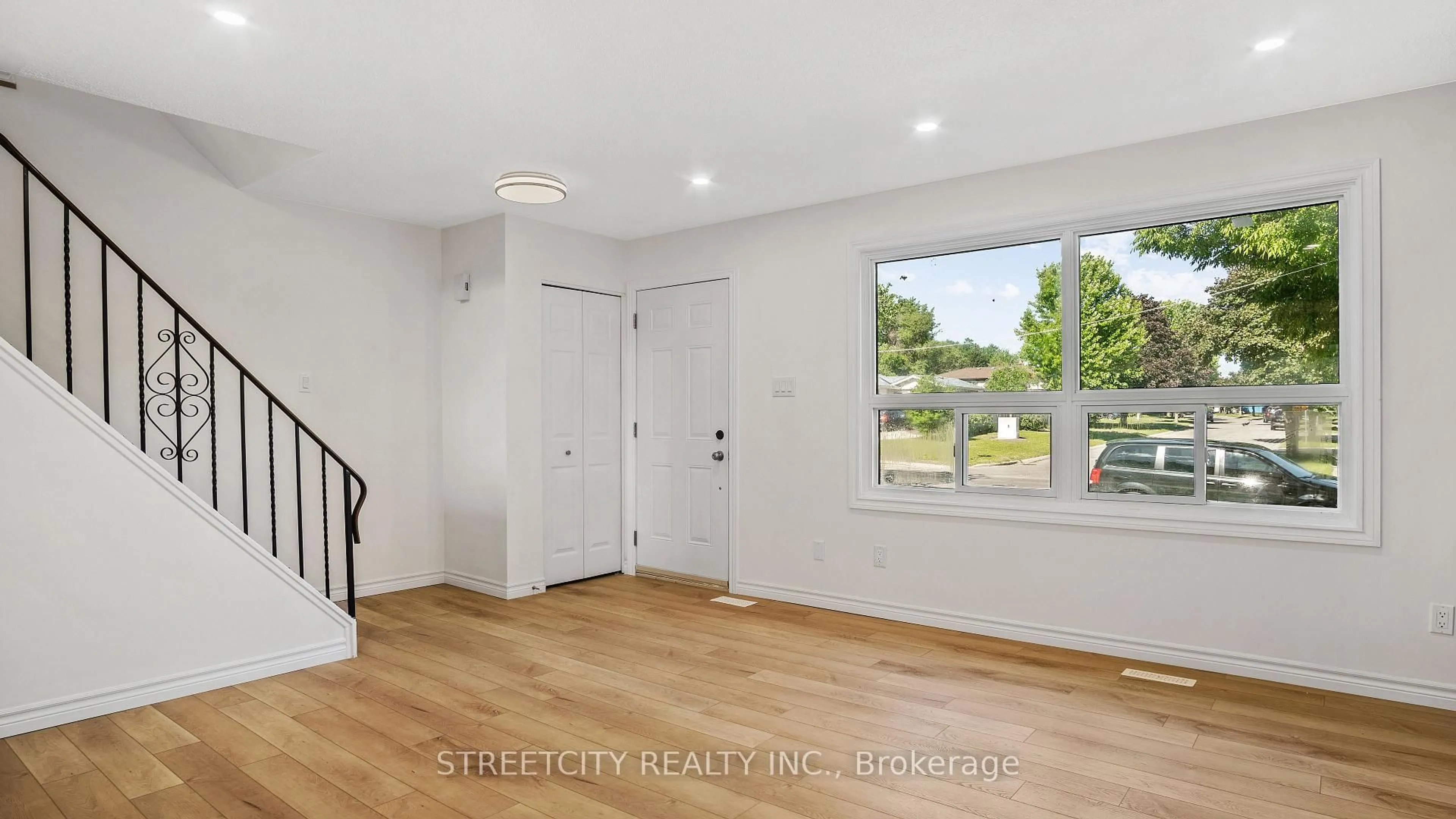 Indoor entryway for 1687 Ernest Ave, London South Ontario N6E 2S3