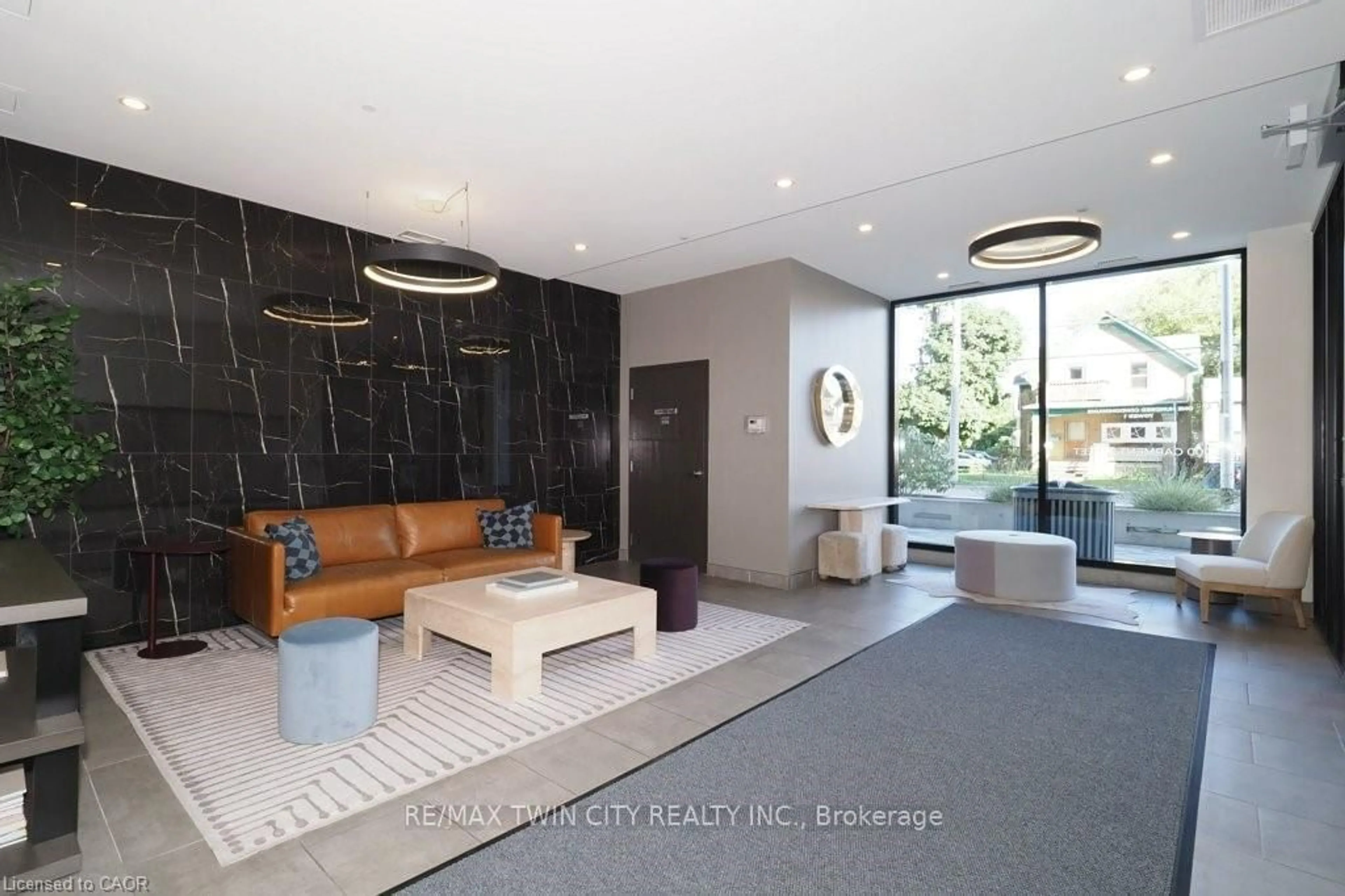 Lobby for 100 Garment St #910, Waterloo Ontario N2G 0C3