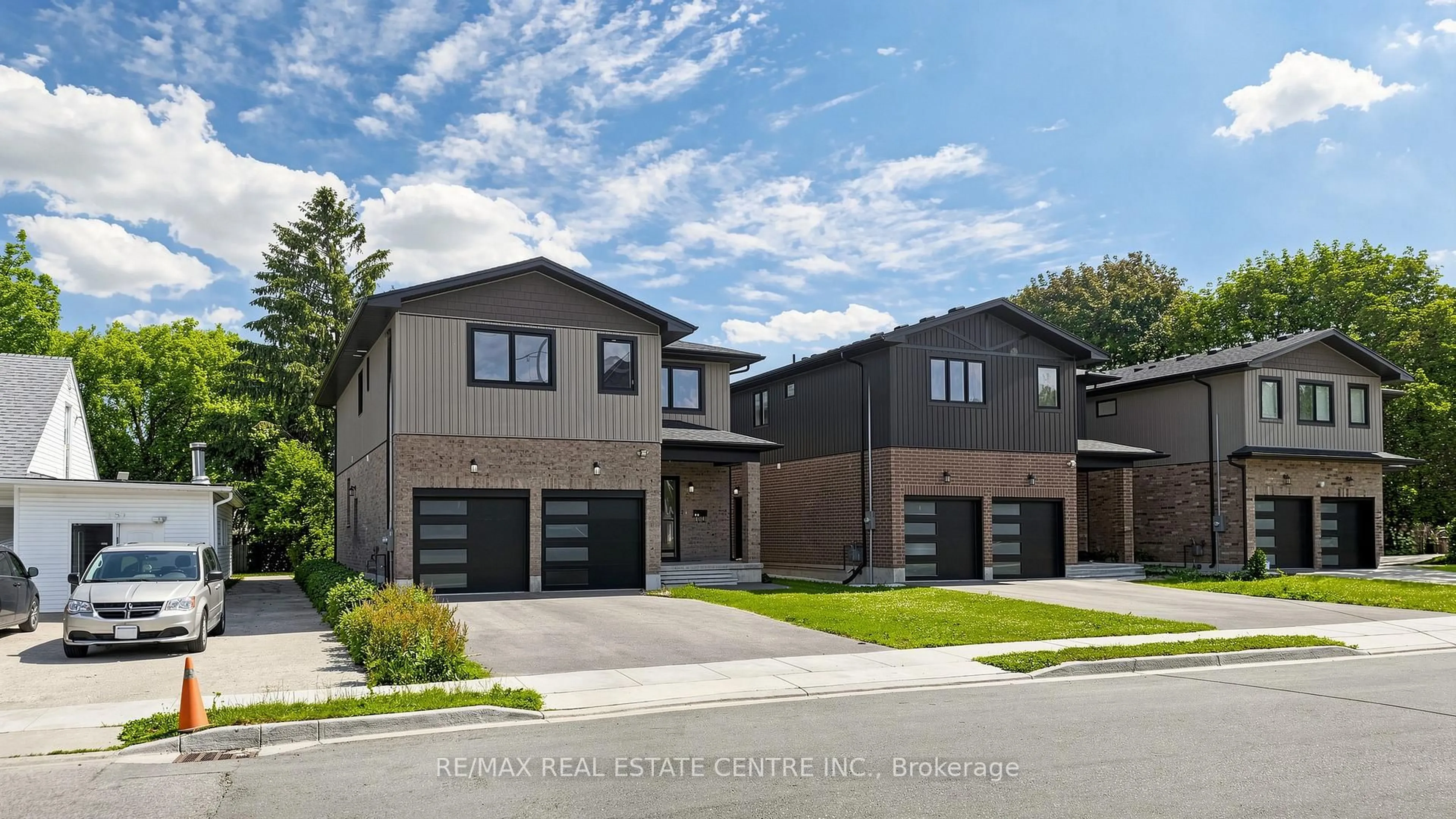 Home with brick exterior material, street for 149 Ballantyne Ave, Cambridge Ontario N1R 2T3