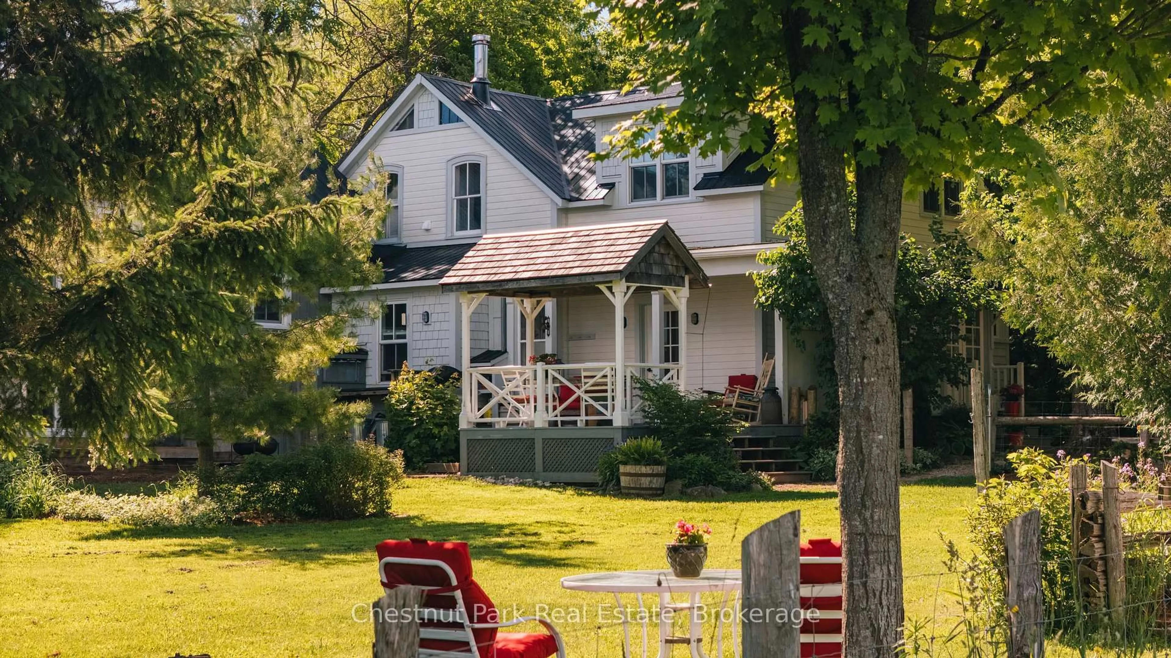 Patio, street for 729297 21st Sdrd, Blue Mountains Ontario N0H 1J0