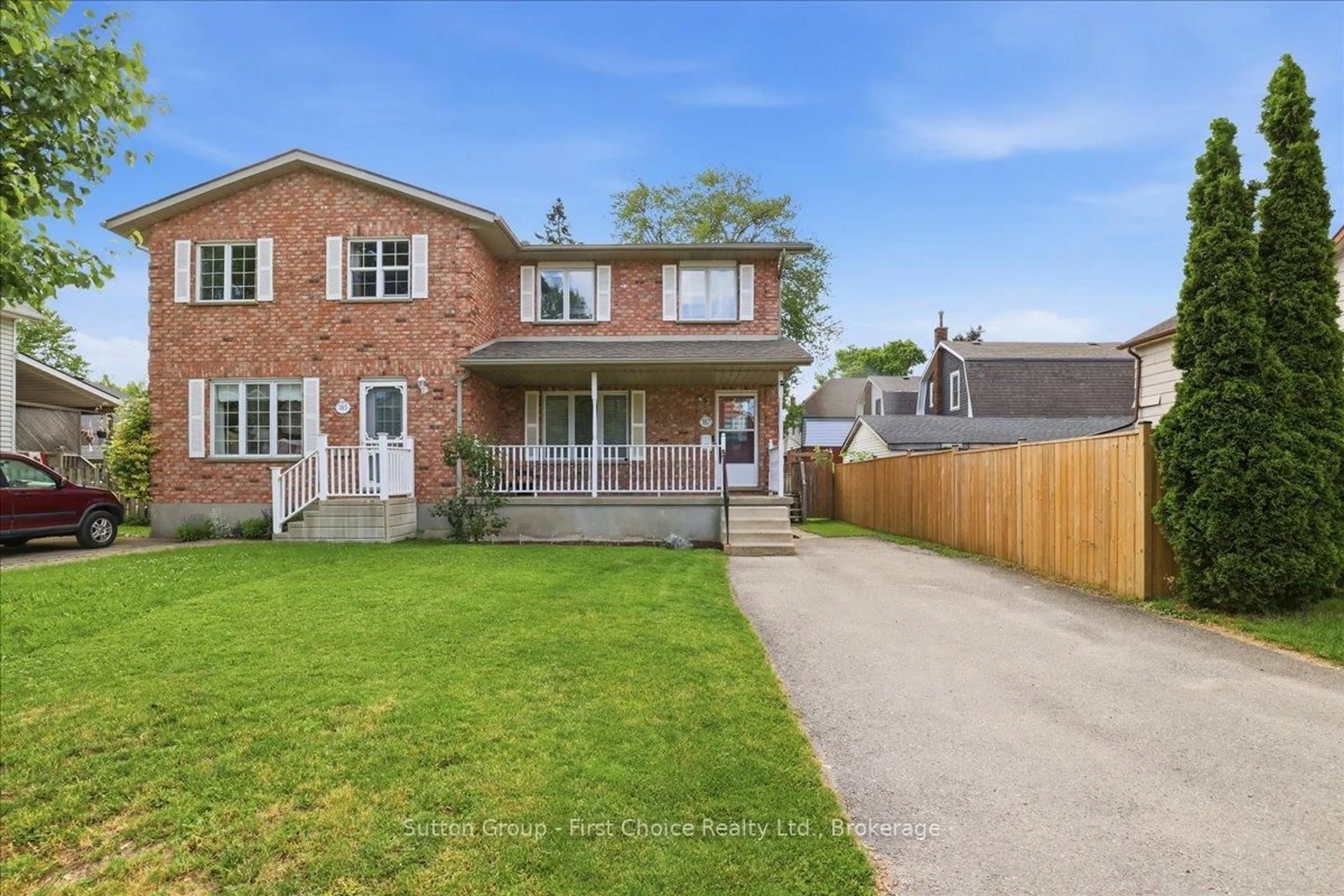 Unknown for 187 Queen St, Stratford Ontario N5A 4N8