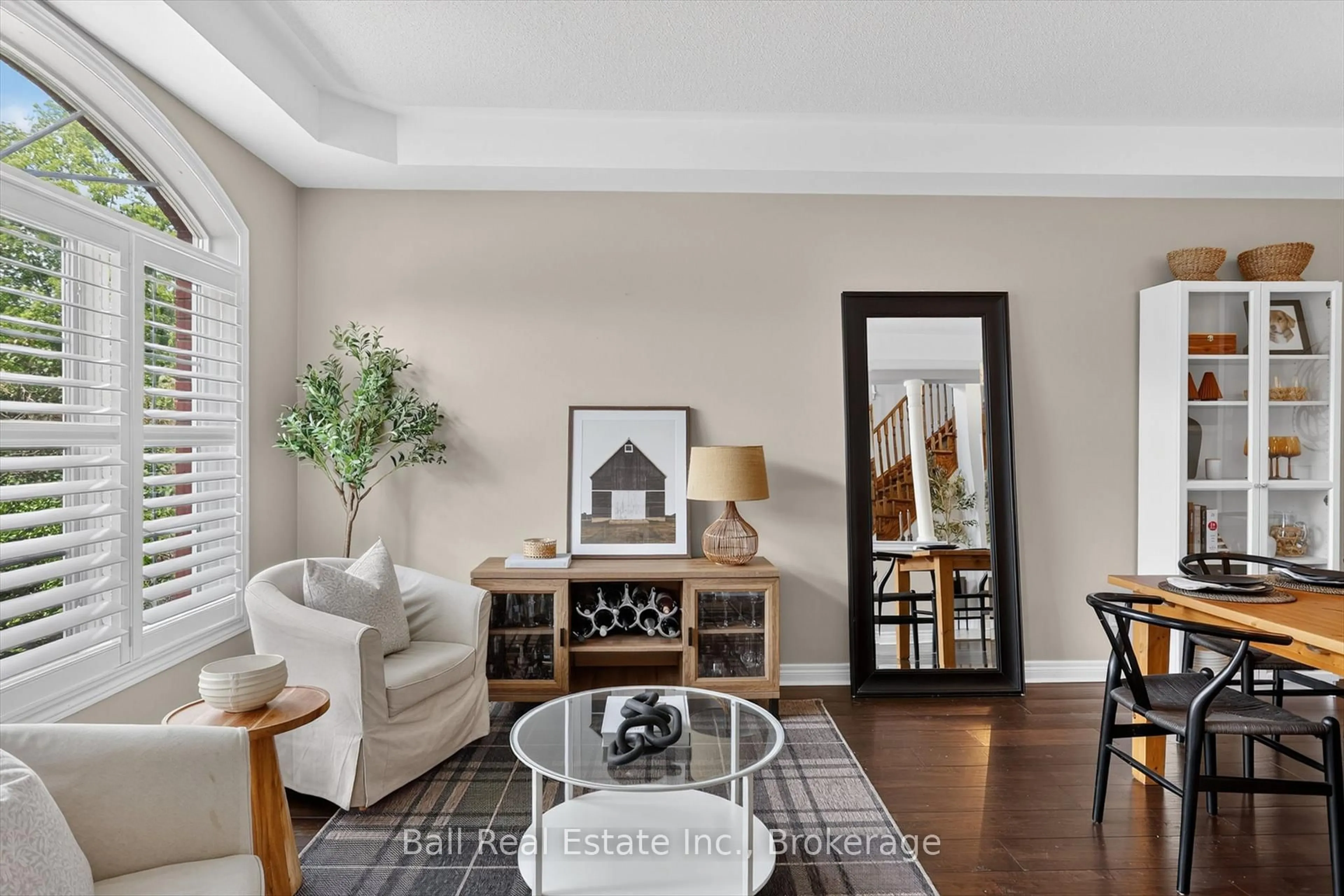 Living room with furniture, unknown for 244 Lorne Crt, Selwyn Ontario K9L 0A1
