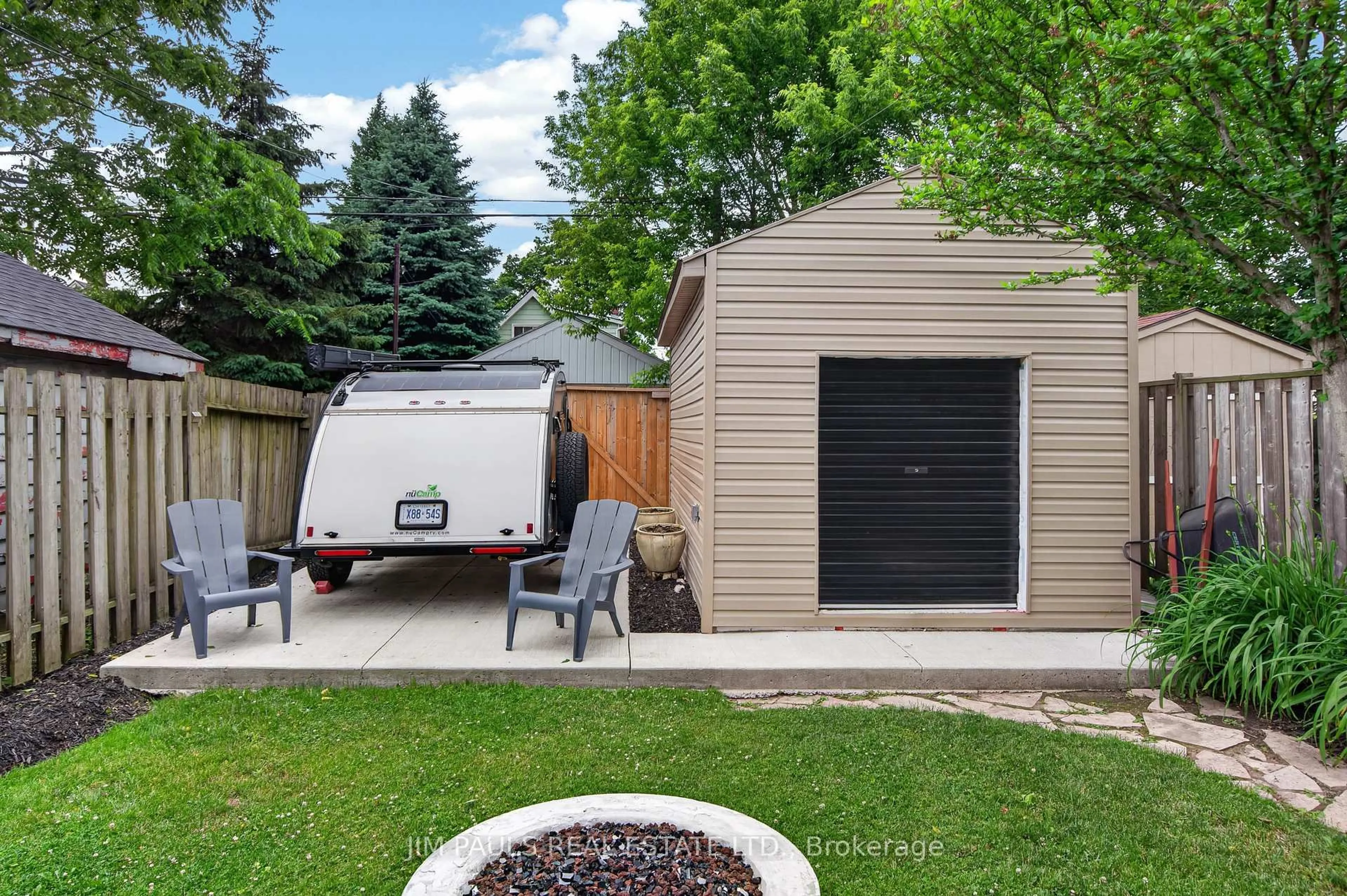 Patio, street for 55 Cameron Ave, Hamilton Ontario L8H 4Z1