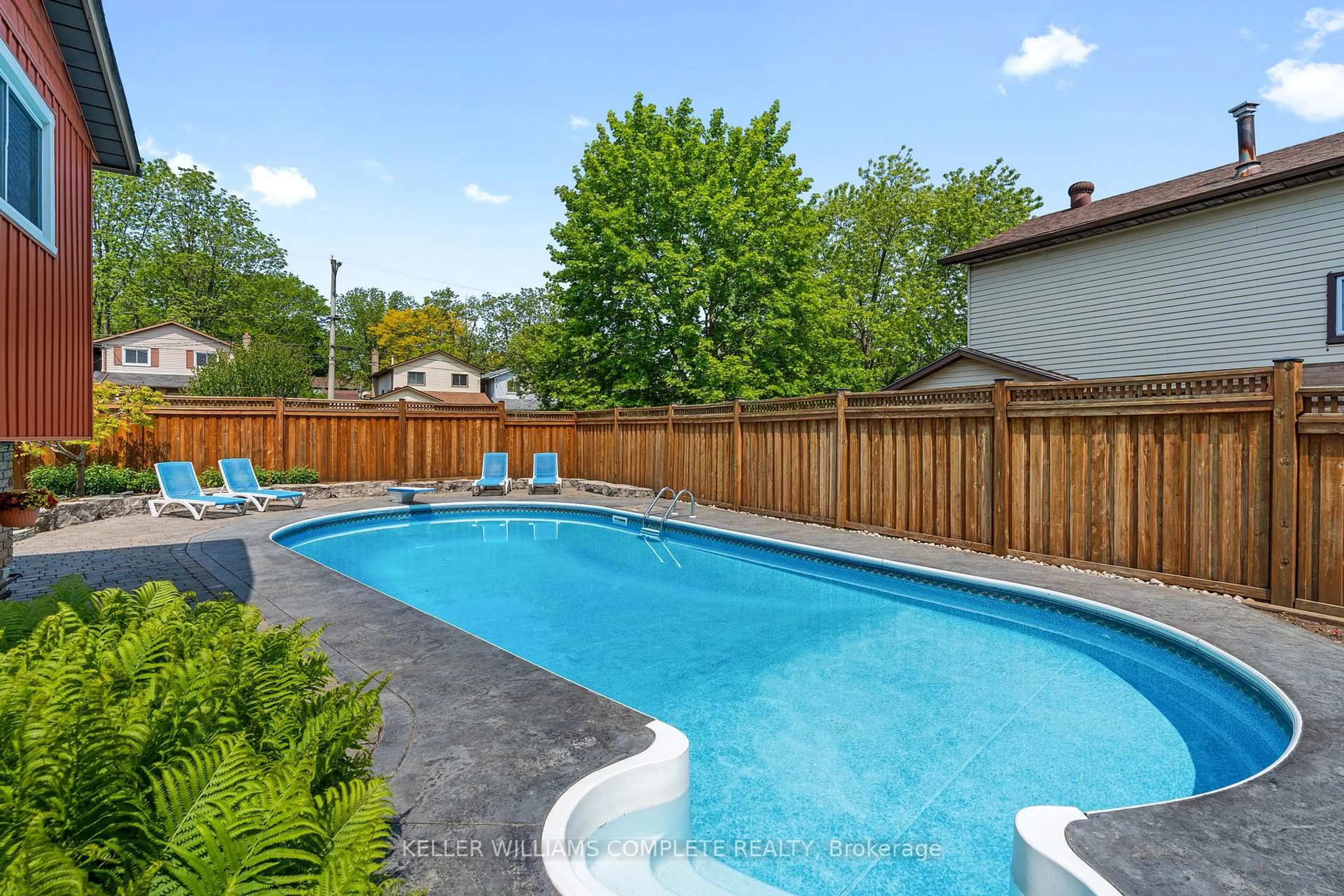 Pool for 25 Burke Dr, Haldimand Ontario N3W 1C3
