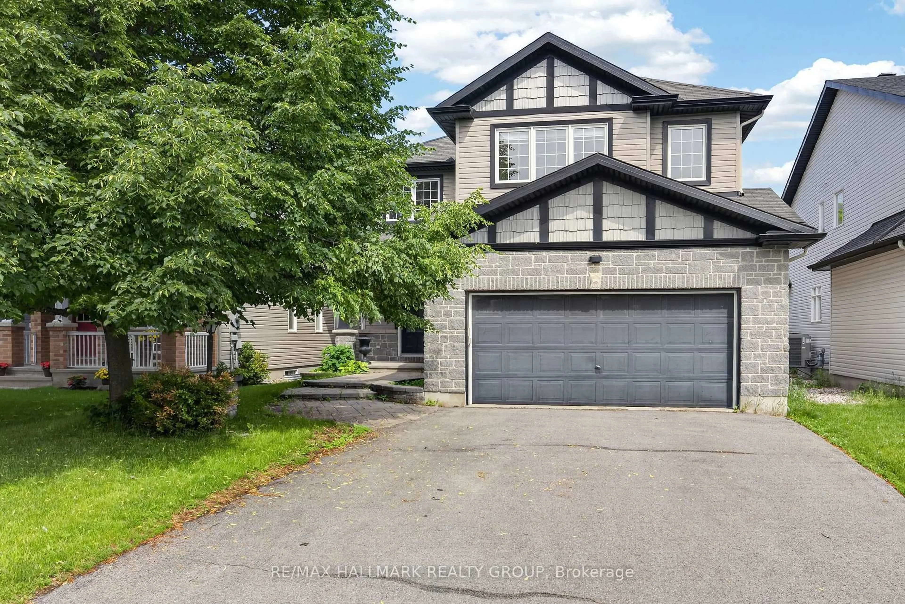 Unknown for 520 Mazari Cres, Ottawa Ontario K2S 0A1