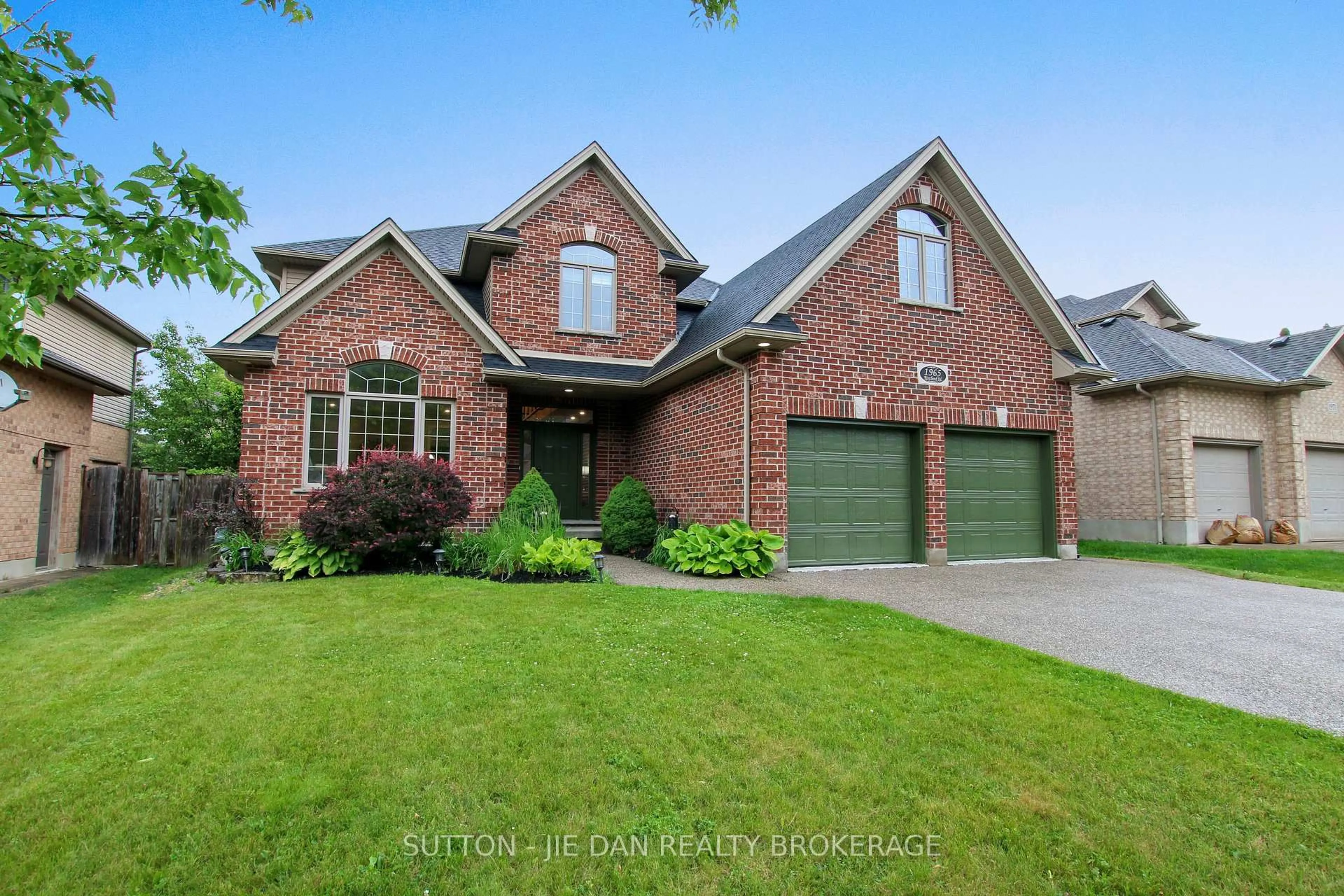 Home with brick exterior material, street for 1965 Riverbend Rd, London South Ontario N6K 0A1