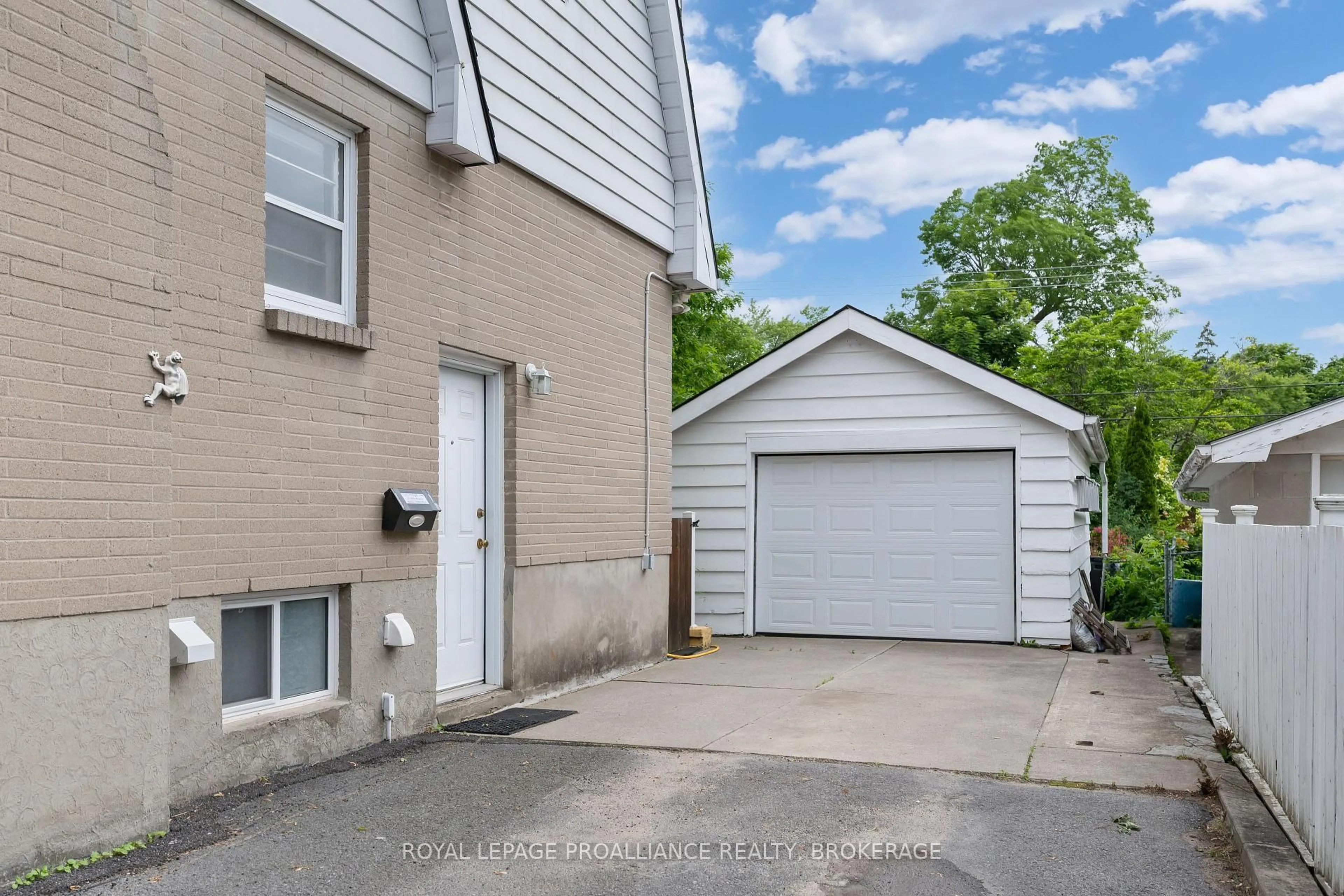 Unknown for 12 Westmoreland Rd, Kingston Ontario K7M 1J5