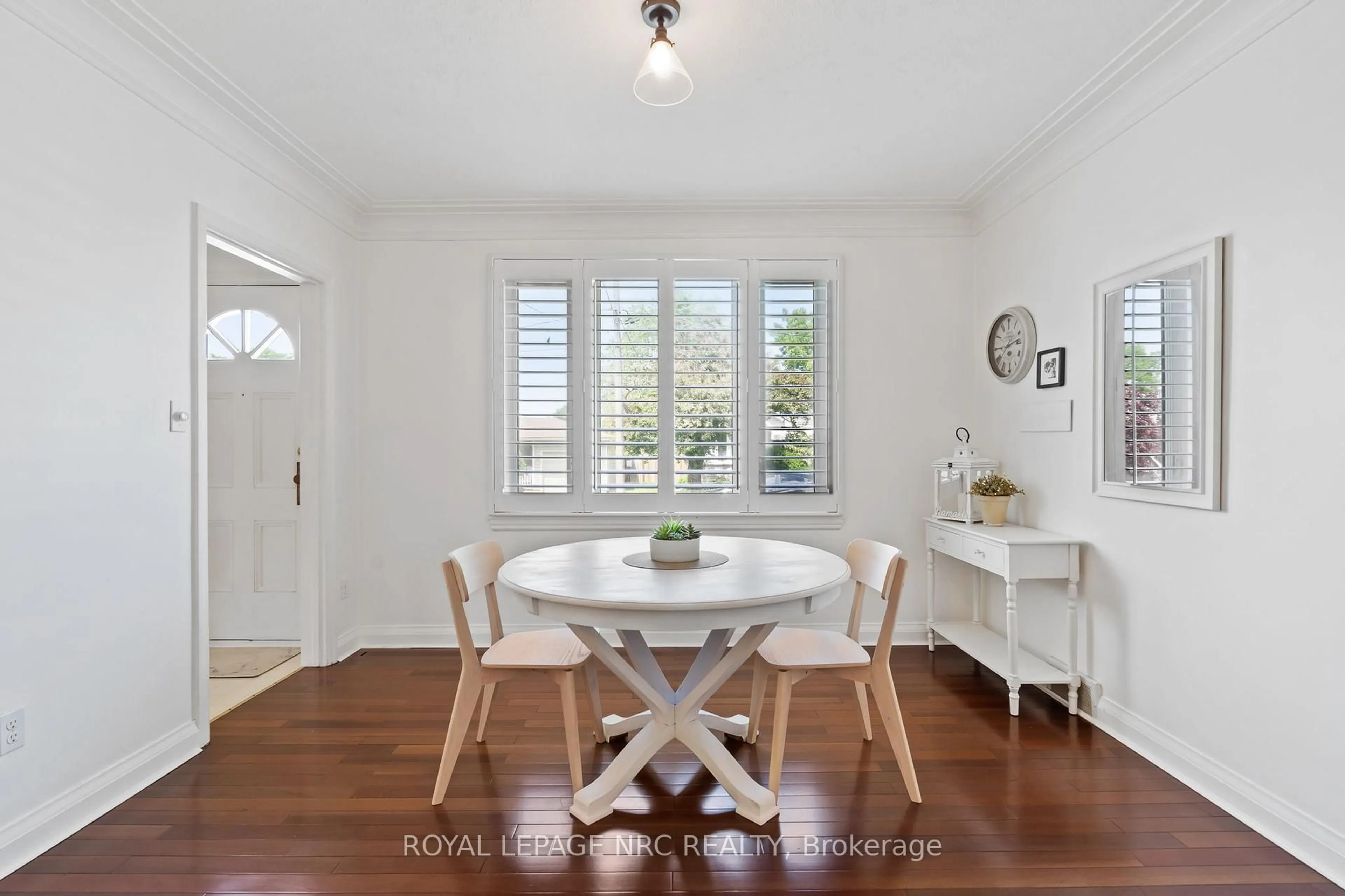 Dining room, unknown for 3 Philpark Rd, St. Catharines Ontario L2N 4E4