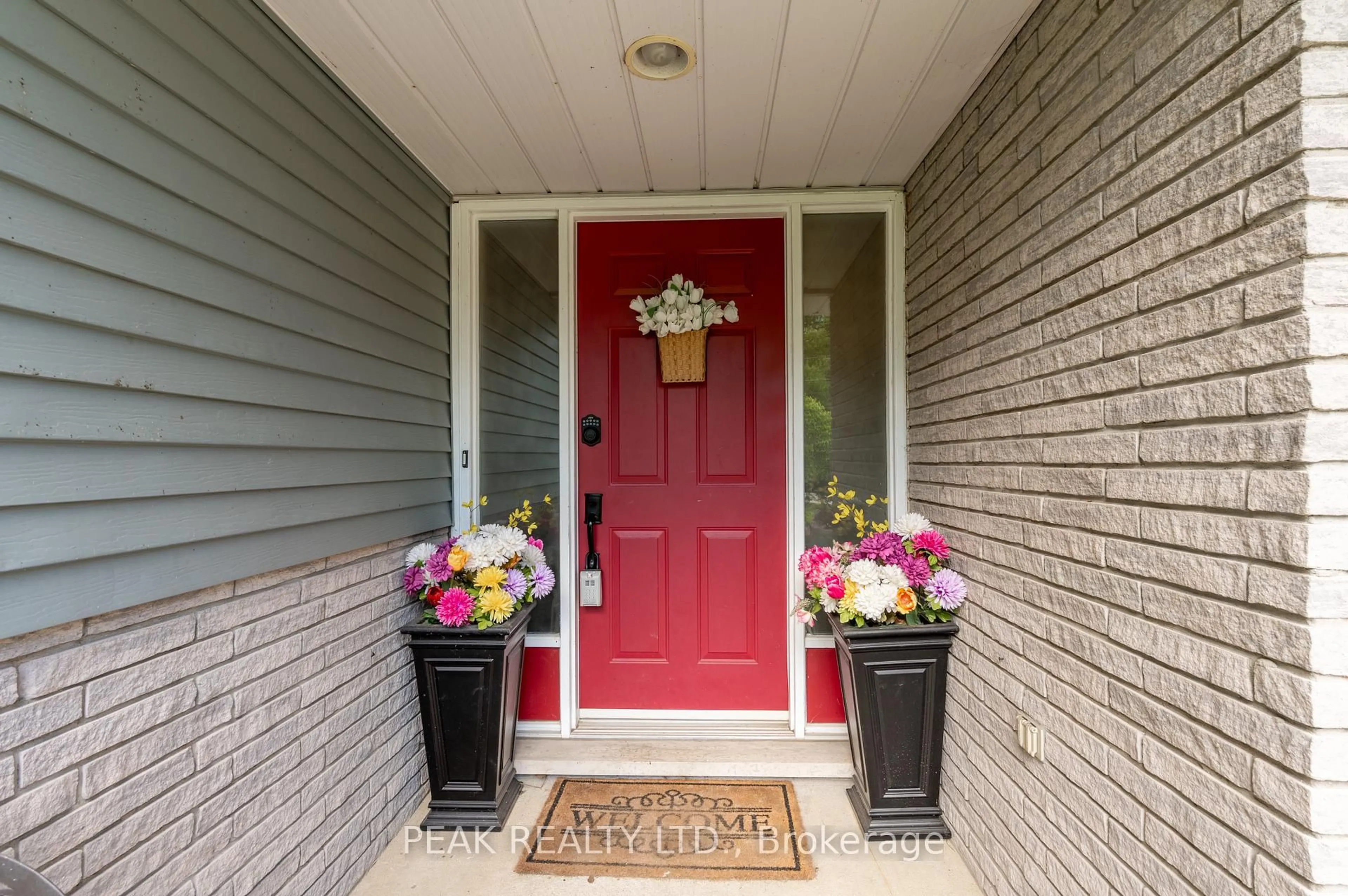 Indoor entryway for 155 Huron St, Zorra Ontario N0J 1J0