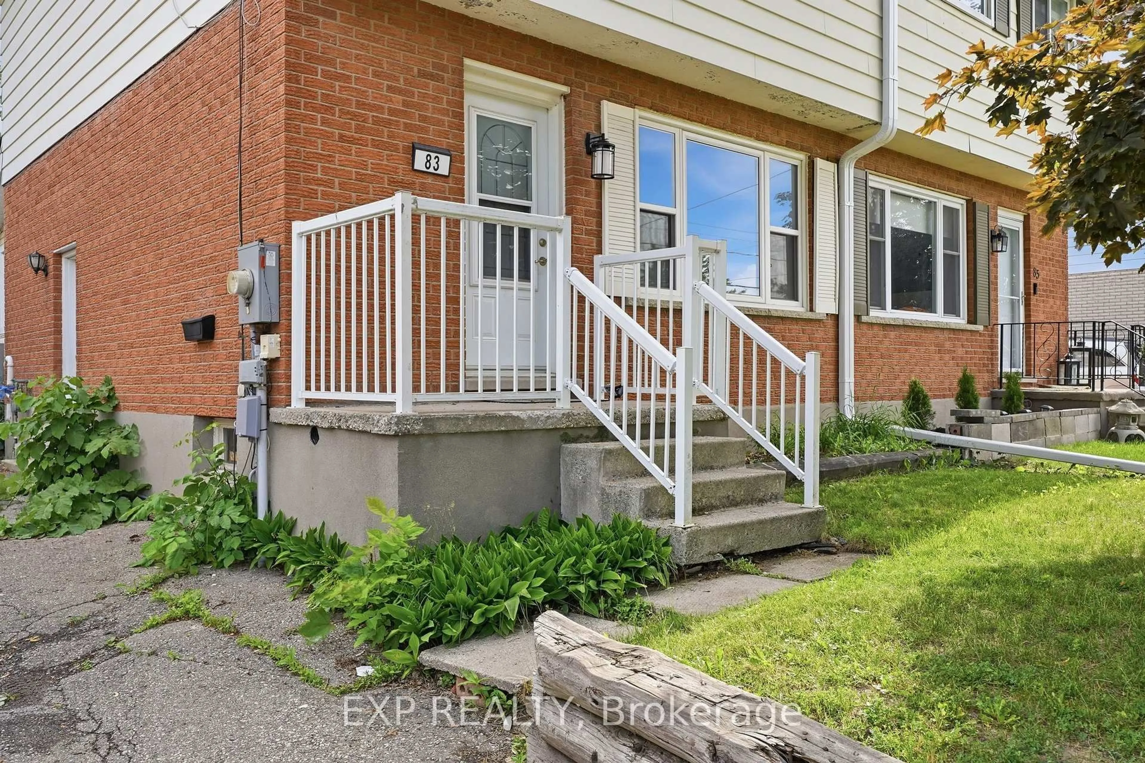 Unknown for 83 Oriole Pkwy, Woolwich Ontario N3B 1C2