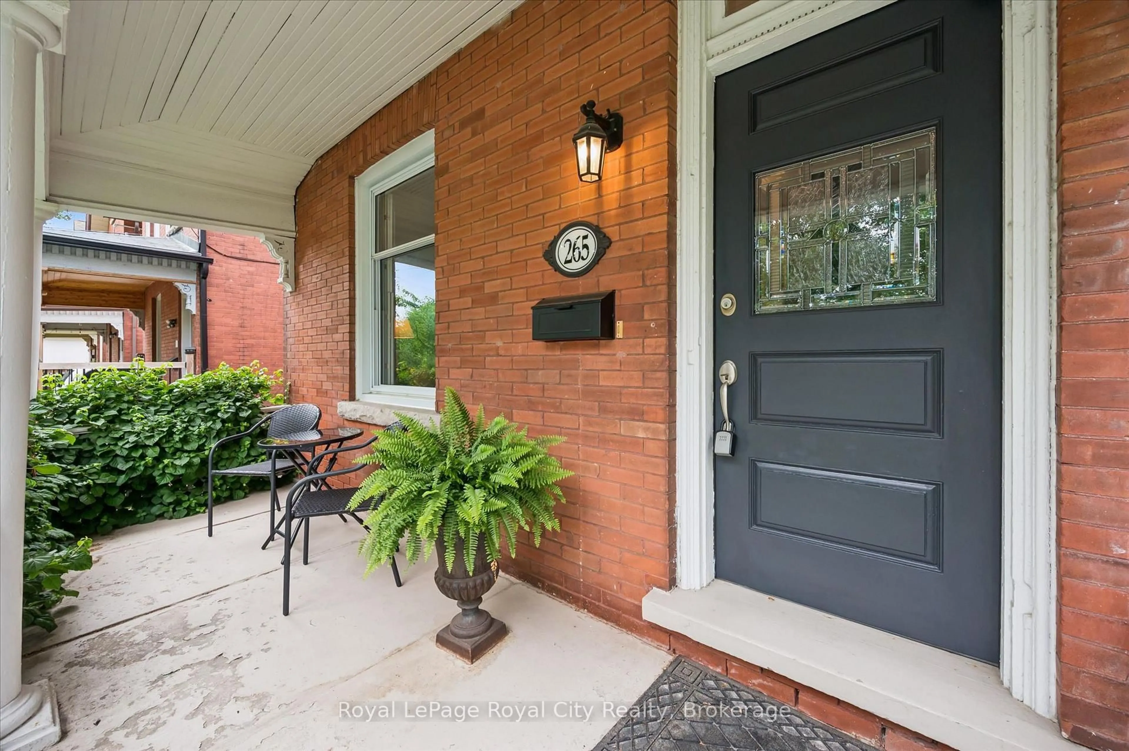 Unknown for 265 Waterloo Ave, Guelph Ontario N1H 3J6