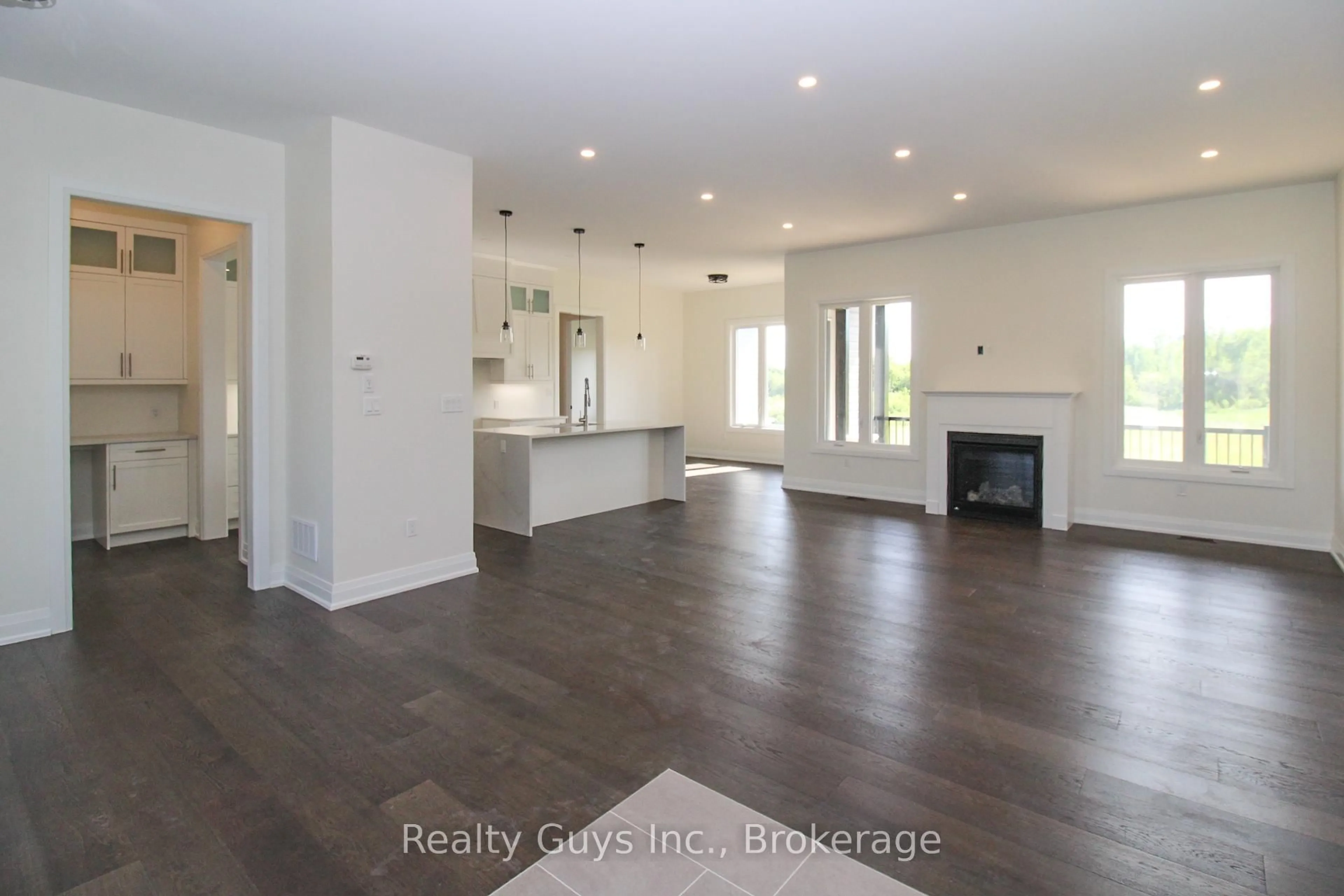 Open concept kitchen, unknown for 2429 (lot 17) GWENDOLYN Crt, Cavan Monaghan Ontario L0A 1C0