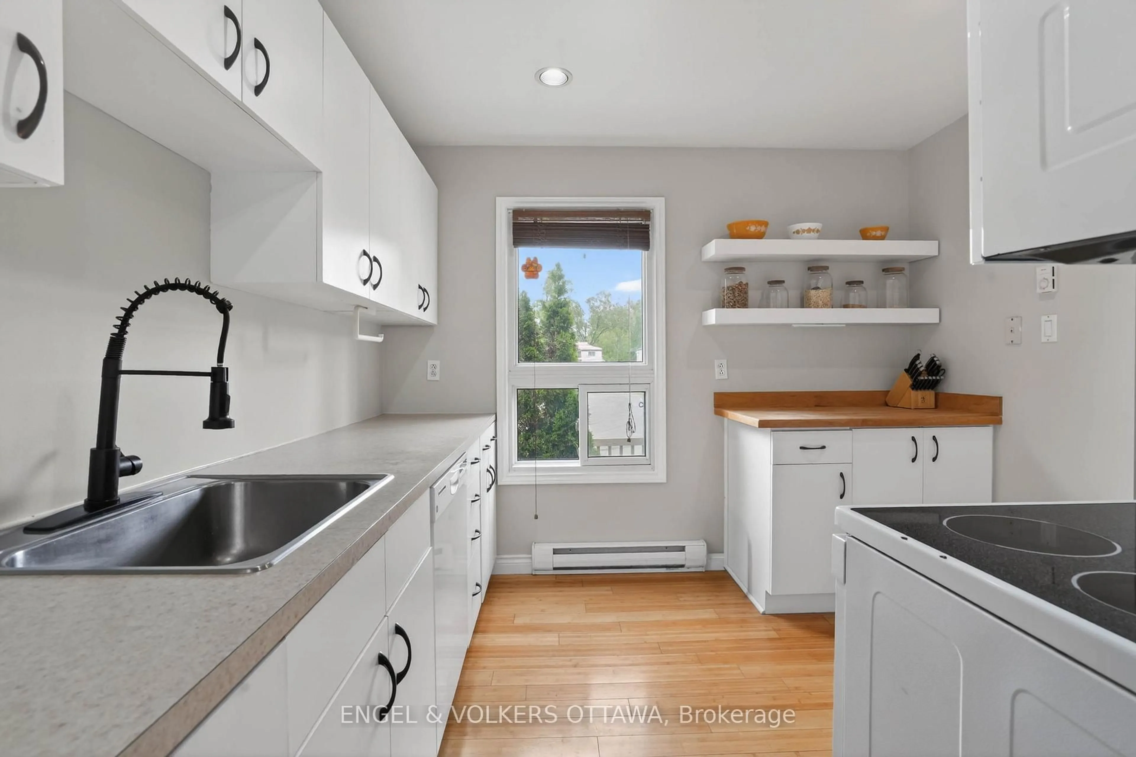 Unknown for 3251 Bannon Way #46, Ottawa Ontario K1T 1T2