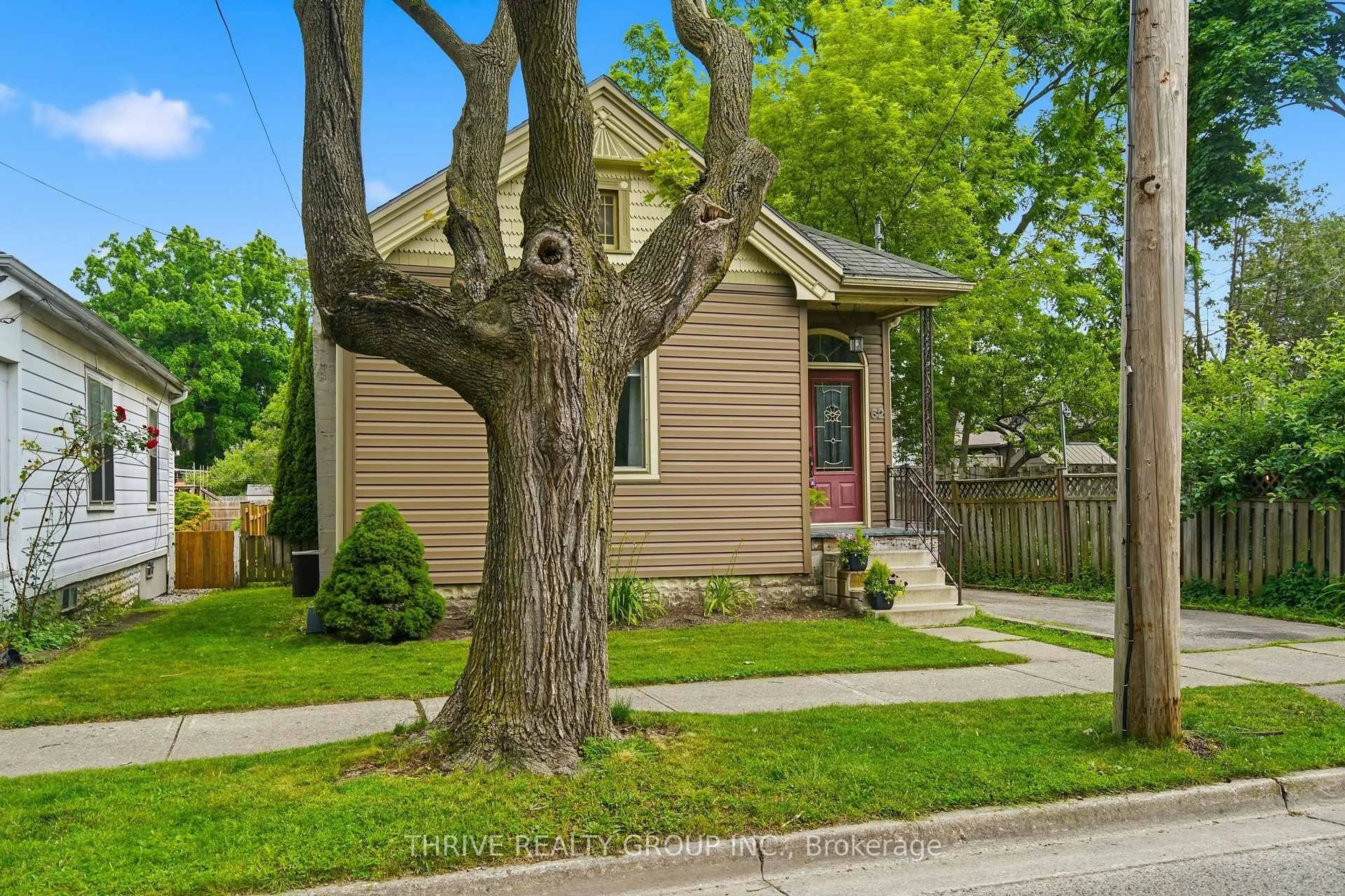 Home with brick exterior material, street for 62 TECUMSEH Ave, London South Ontario N6C 1R8