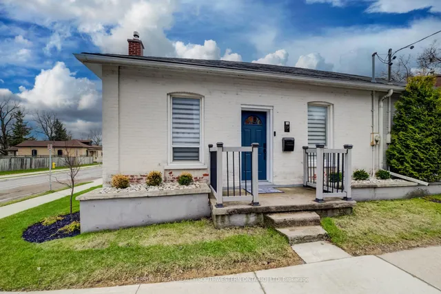 19 Cedar St, Cambridge 2