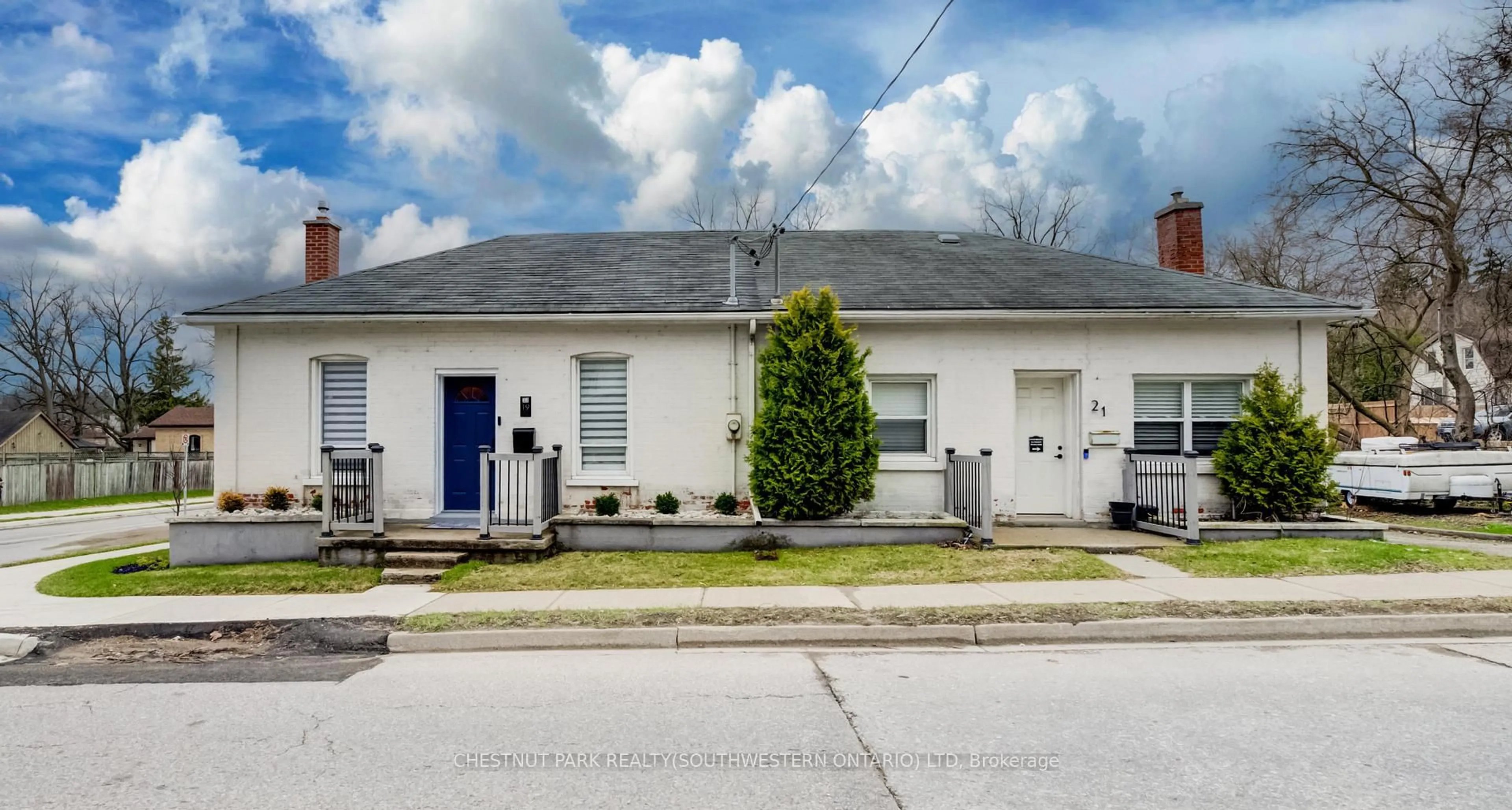 Unknown for 19 Cedar St, Cambridge Ontario N1S 1T8