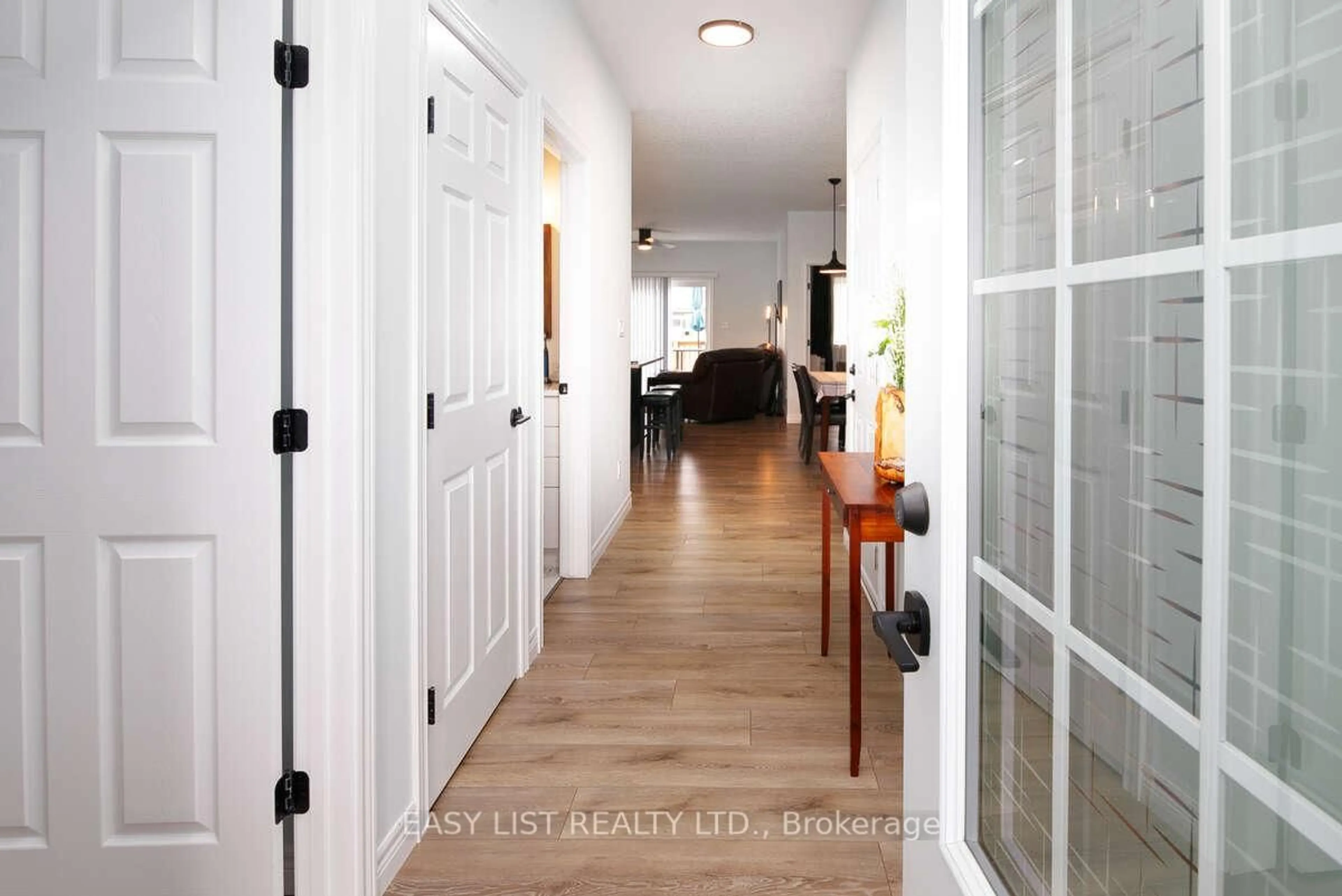Indoor entryway for 18 Dayton Crt, Prince Edward County Ontario K0K 2T0