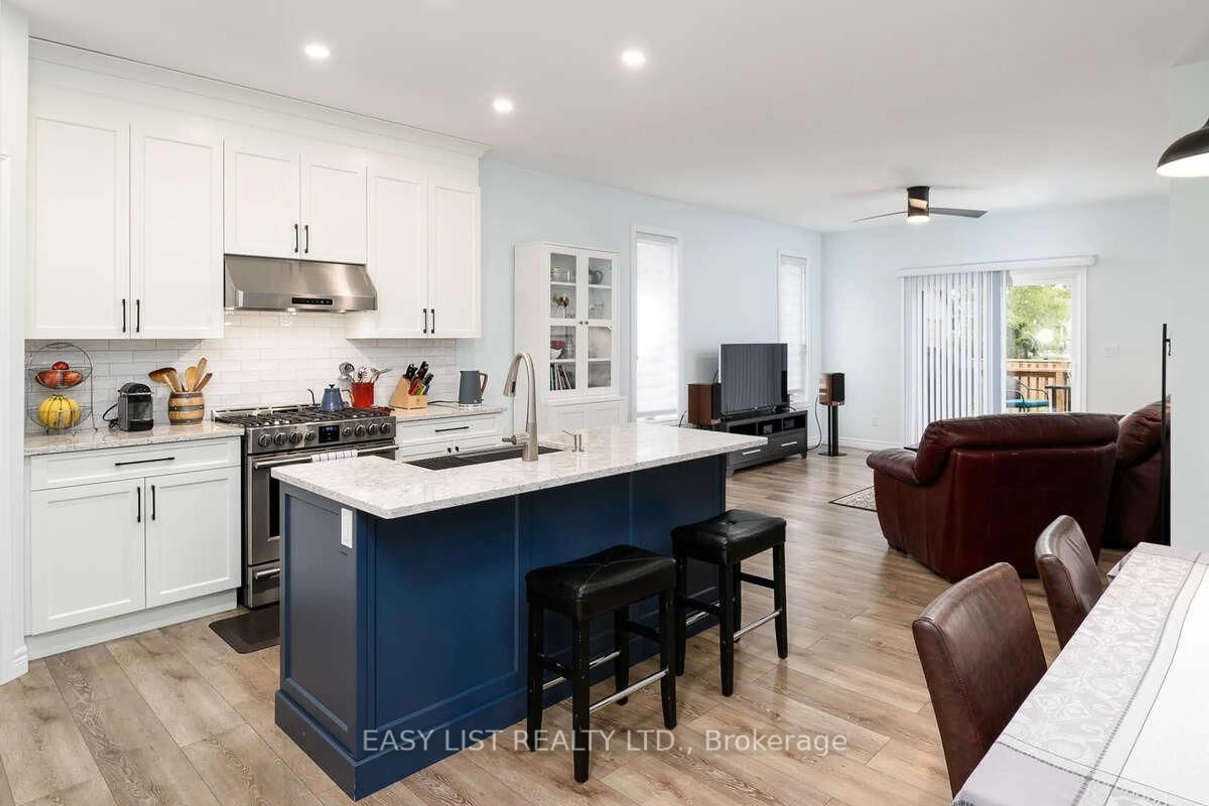 Open concept kitchen, ceramic/tile floor for 18 Dayton Crt, Prince Edward County Ontario K0K 2T0