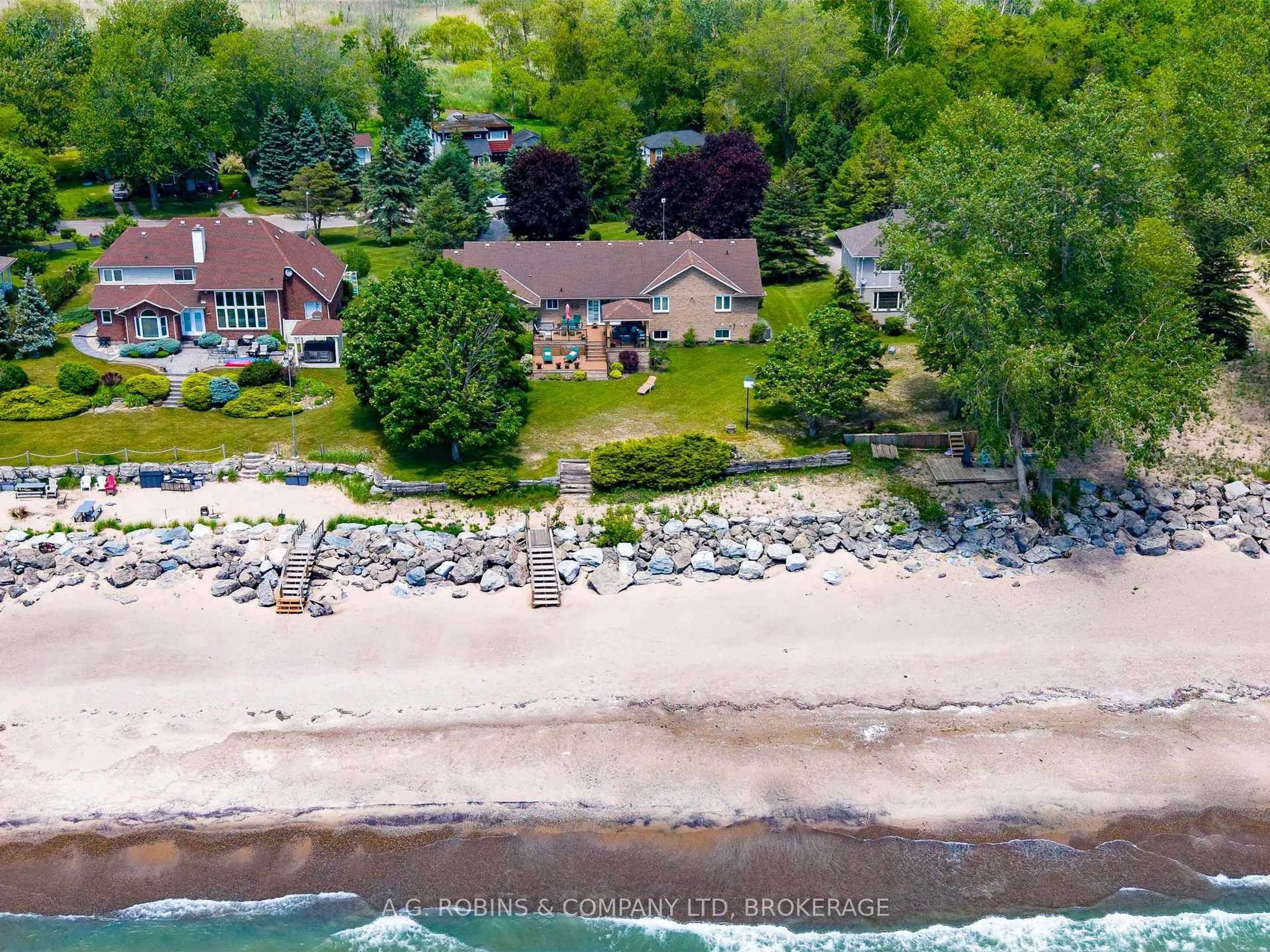 A pic from outside/outdoor area/front of a property/back of a property/a pic from drone, water/lake/river/ocean view for 10321 Lakshore Rd, Wainfleet Ontario L3K 5V4
