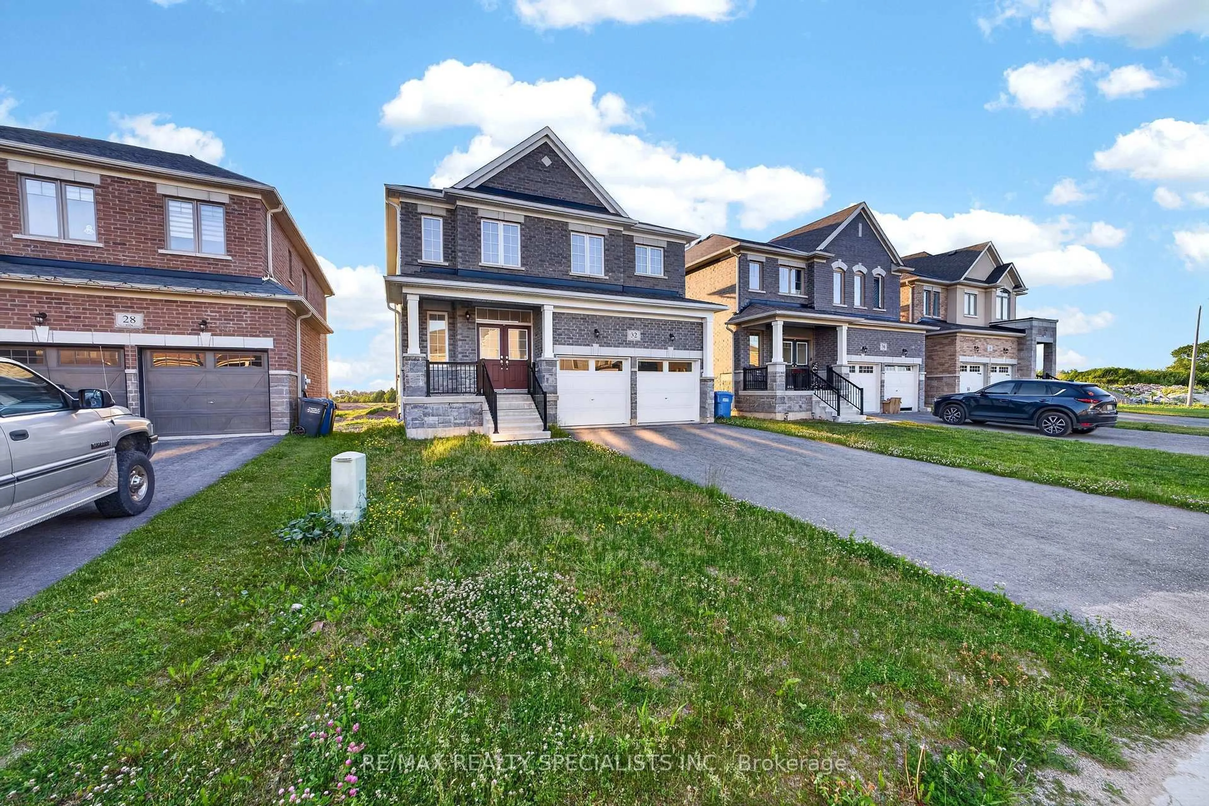 A pic from outside/outdoor area/front of a property/back of a property/a pic from drone, street for 32 Mackenzie St, Southgate Ontario N0C 1B0