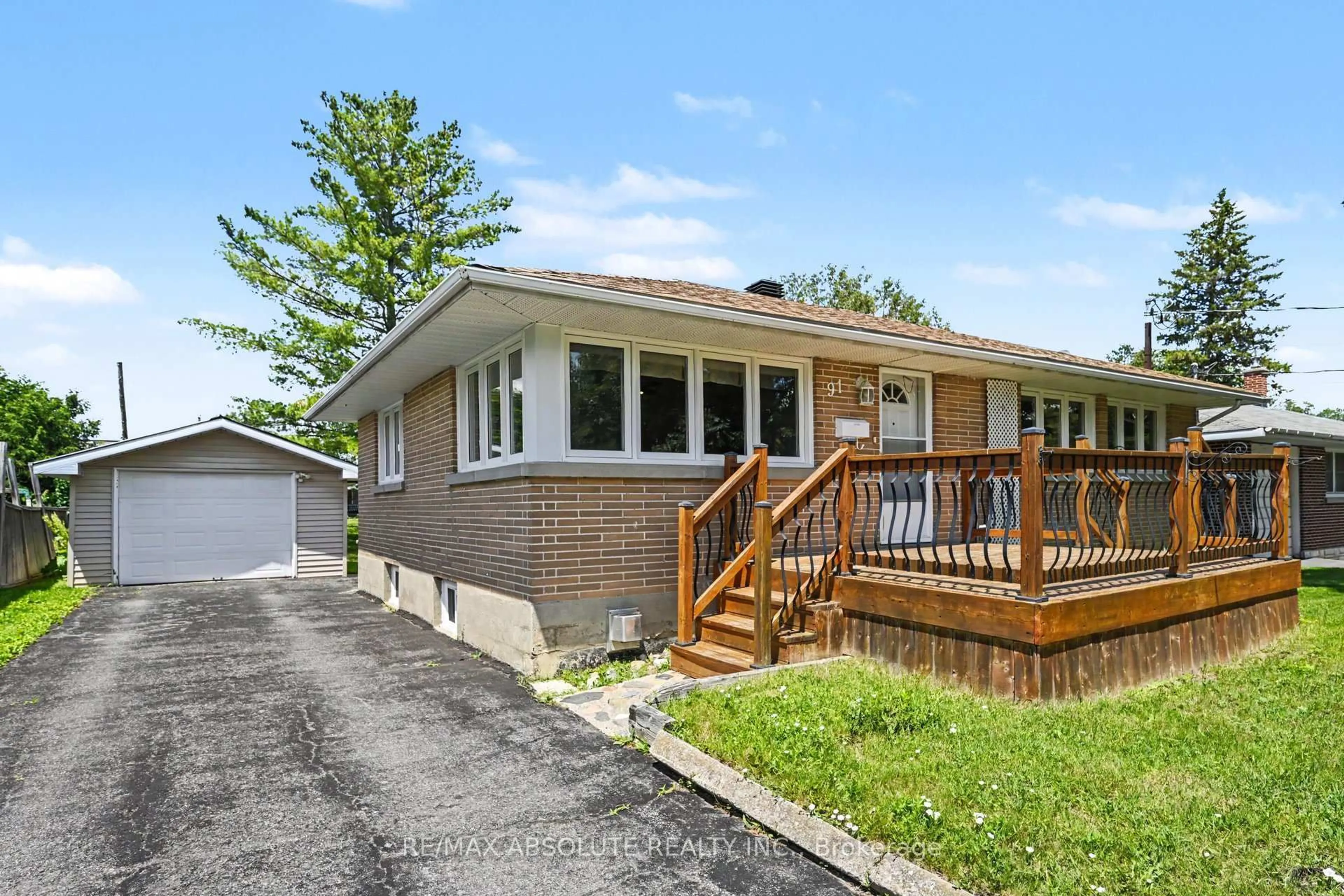 Home with vinyl exterior material, street for 91 John St, Arnprior Ontario K7S 2R1