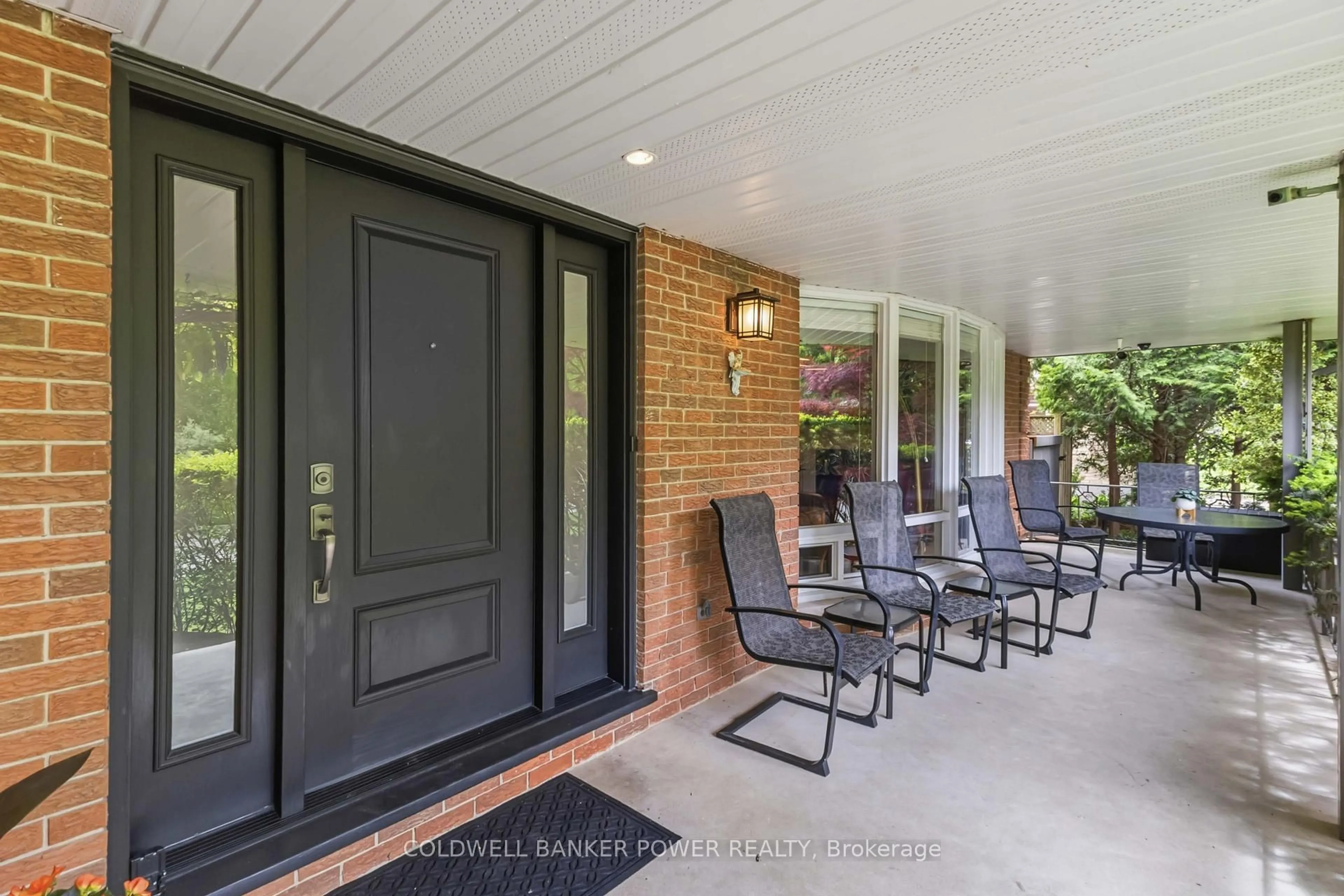 Unknown for 19 Linksgate Rd, London North Ontario N6G 2A6